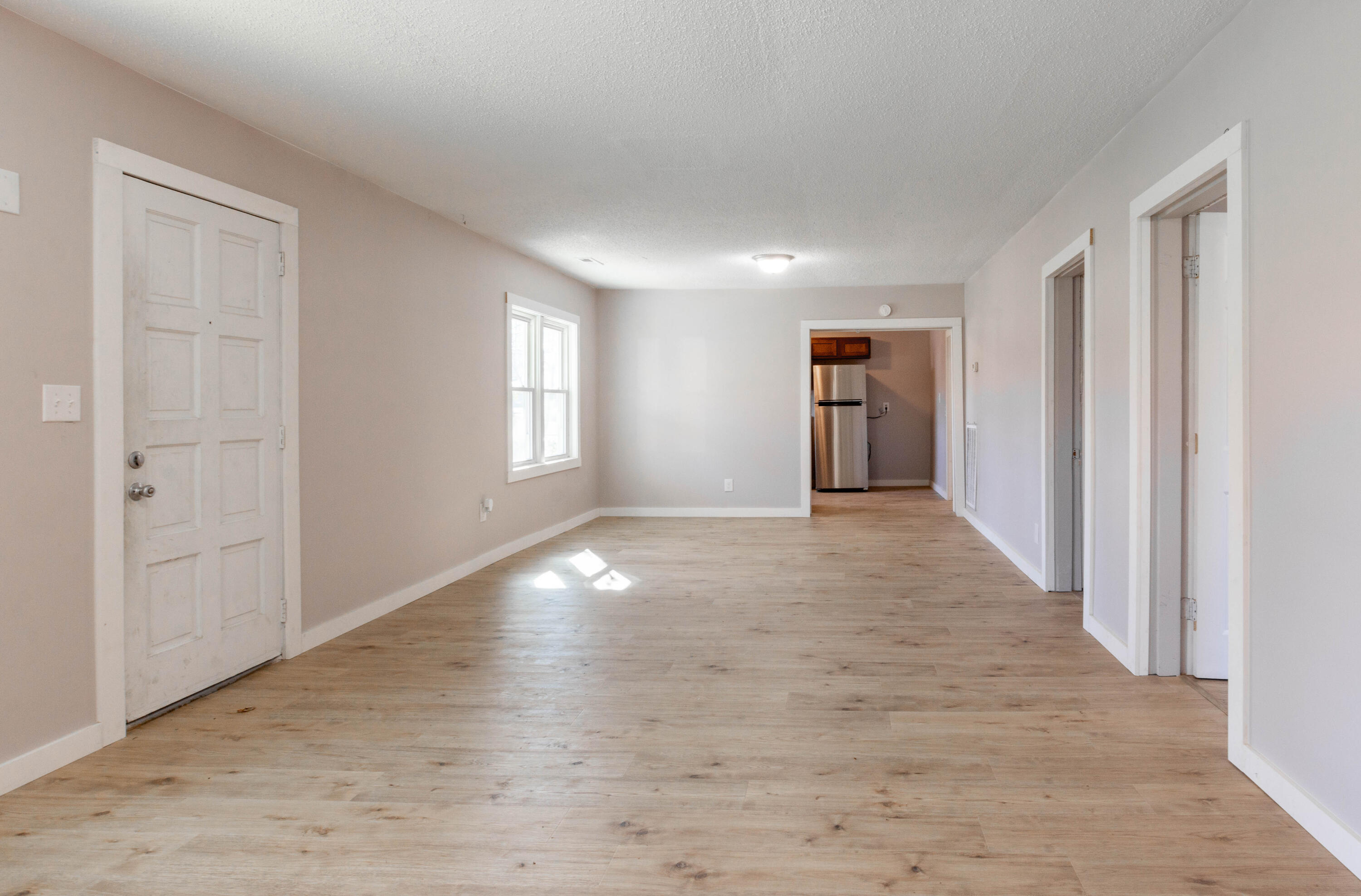1663 Keeble Street Property Photo 4