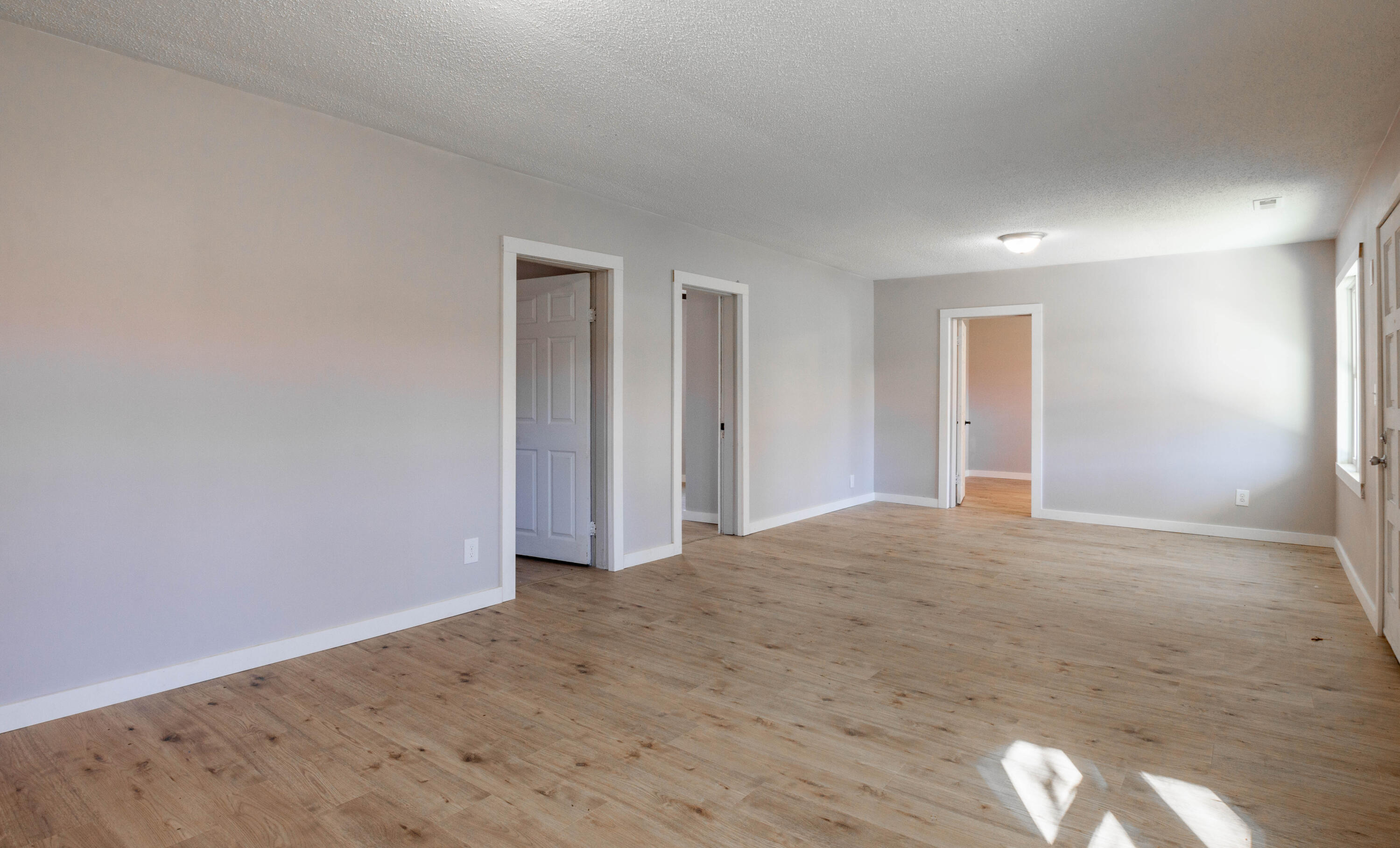 1663 Keeble Street Property Photo 7