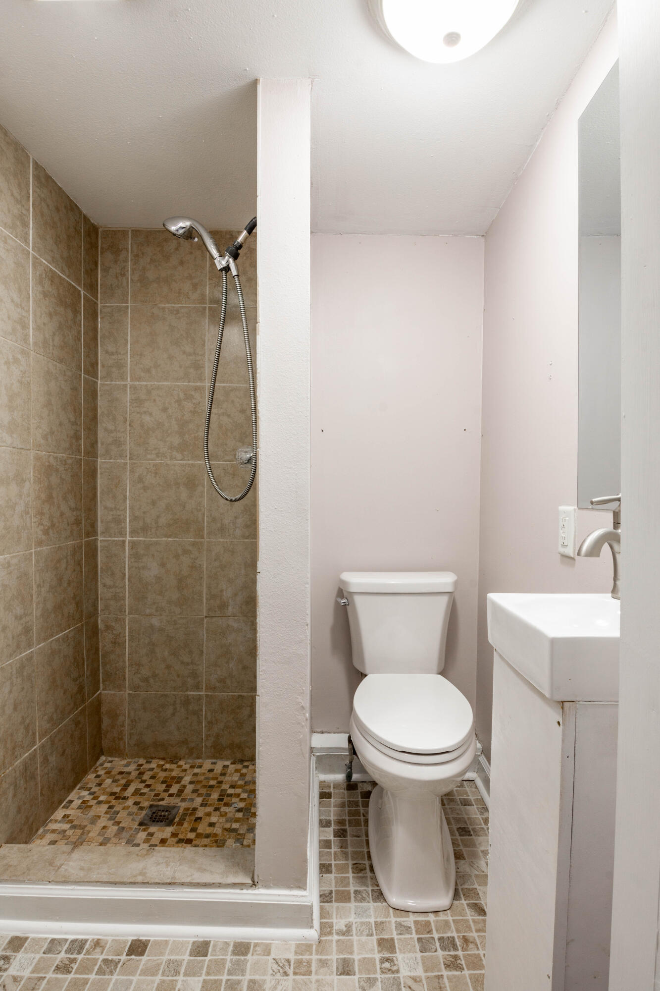 1663 Keeble Street Property Photo 27