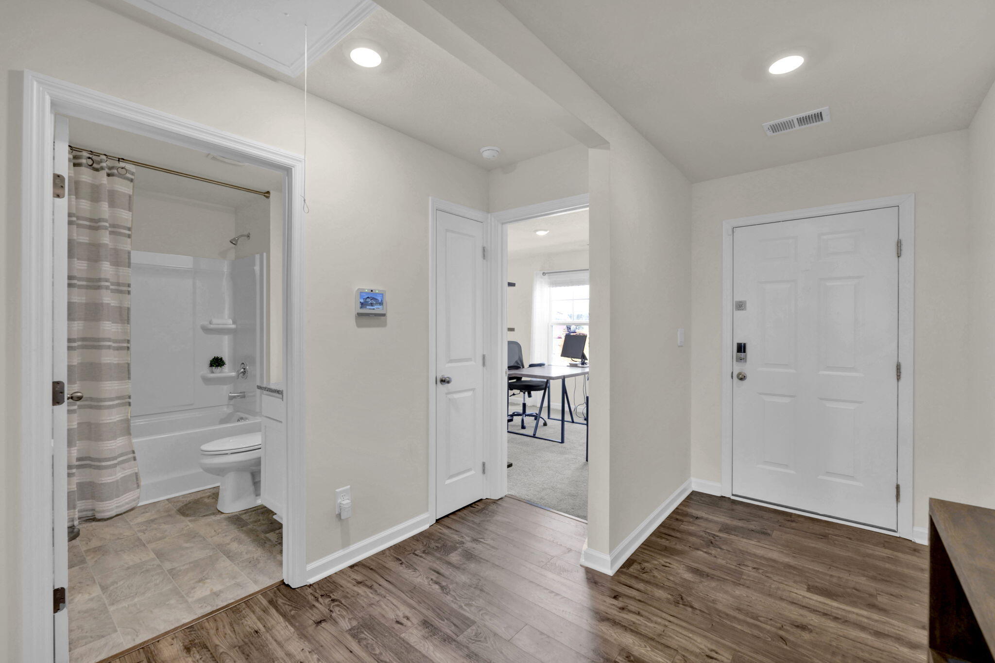 10660 Prairie Lake Drive Property Photo 2