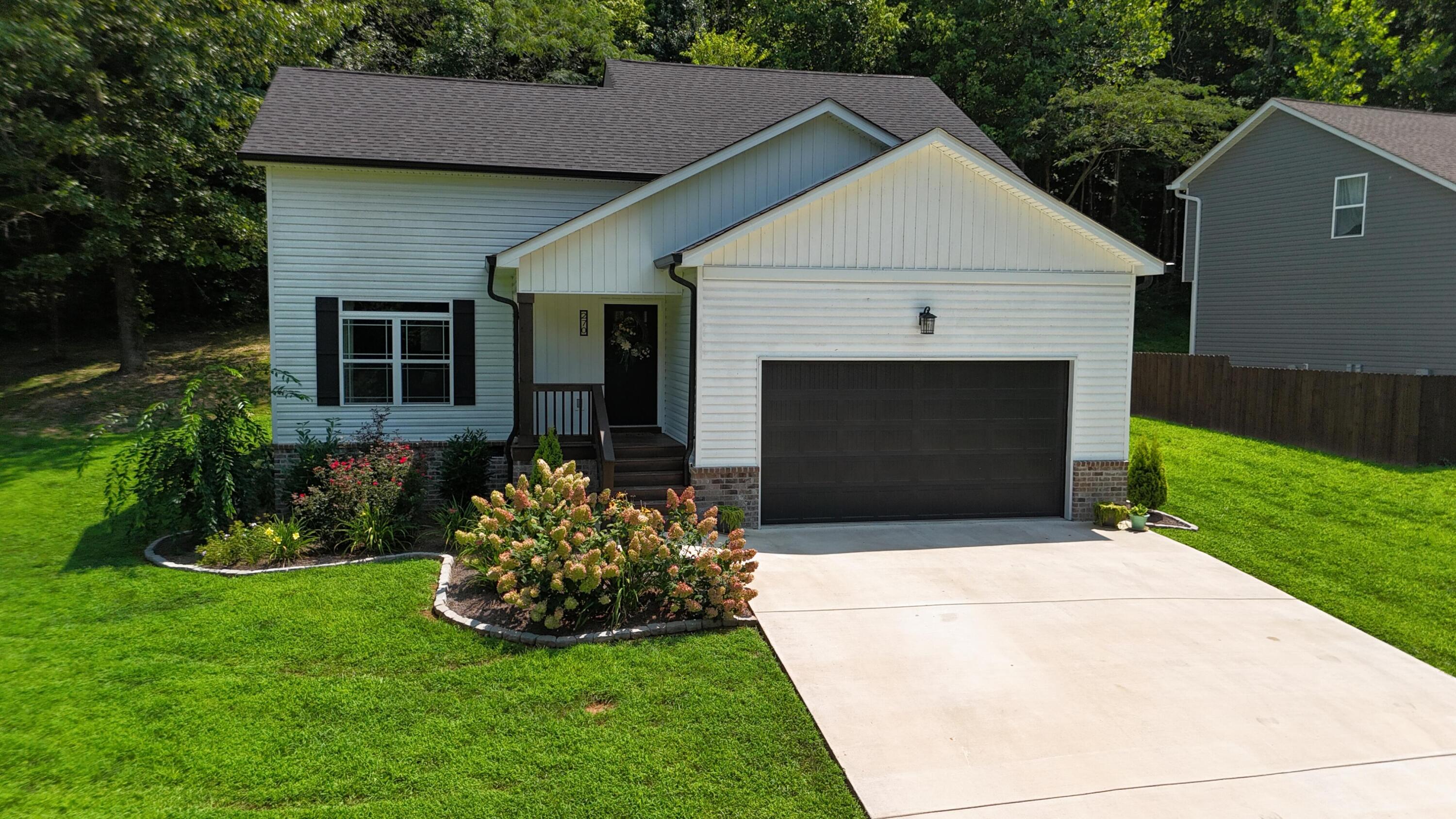 270 Hartman Circle Property Photo 1
