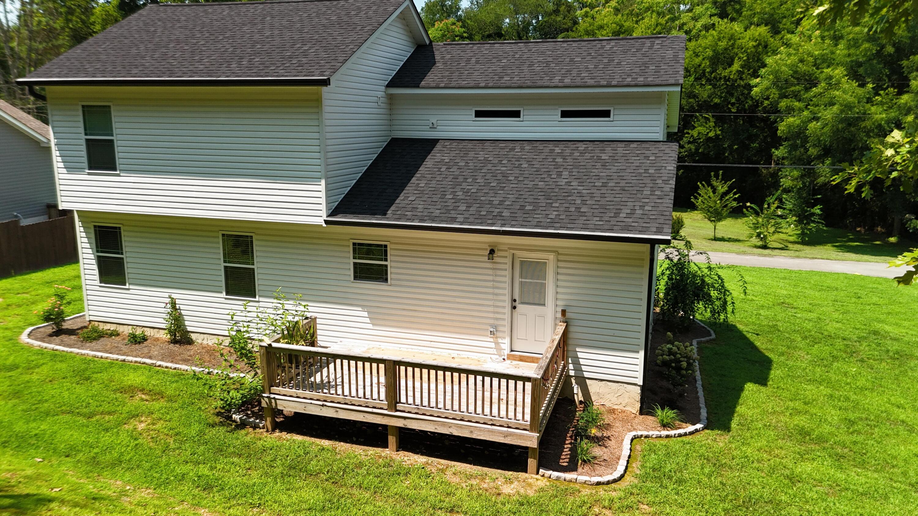 270 Hartman Circle Property Photo 4