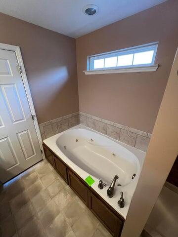7598 Pfizer Drive Property Photo 9