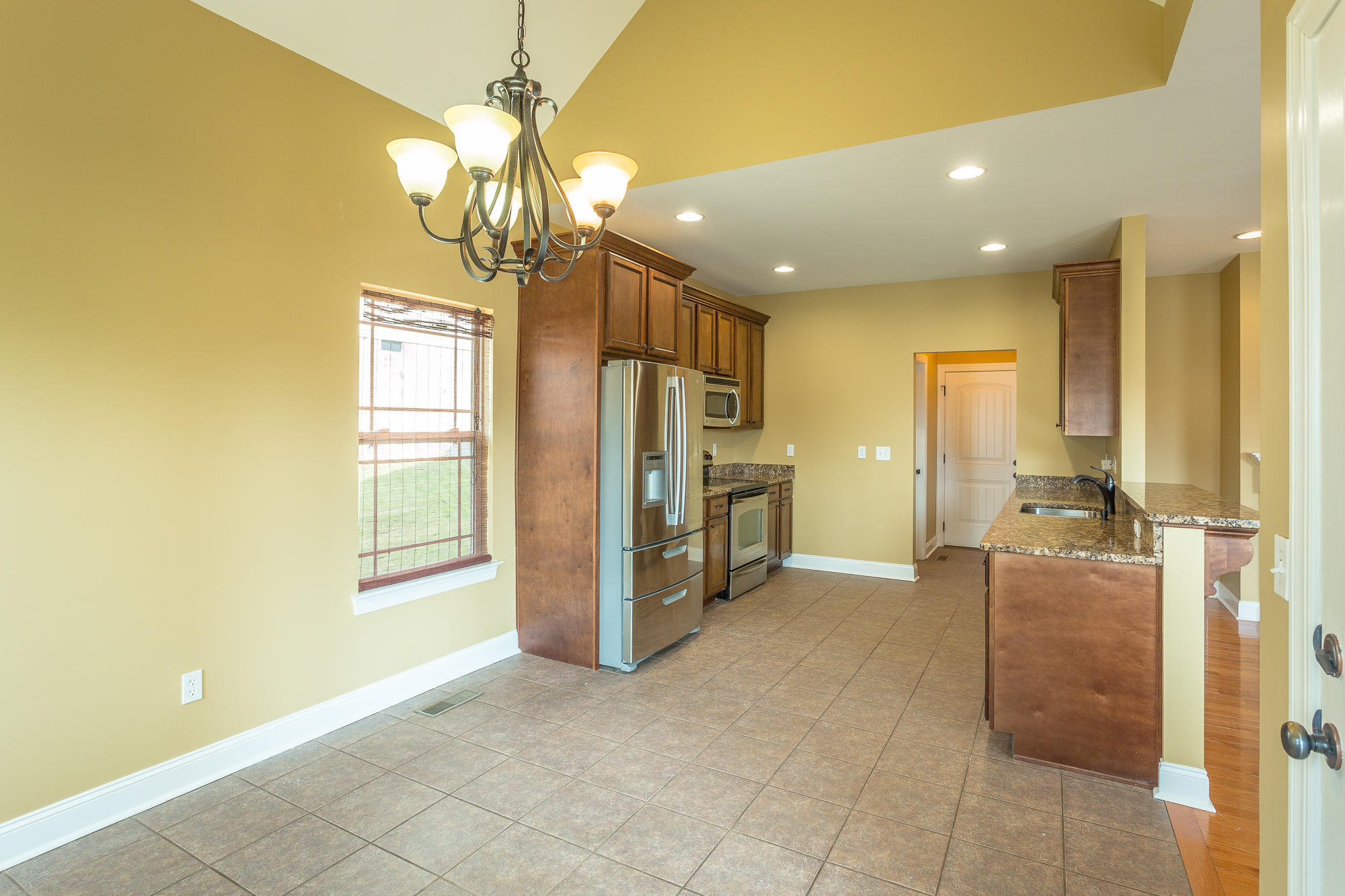 878 Windrush Loop Property Photo 14