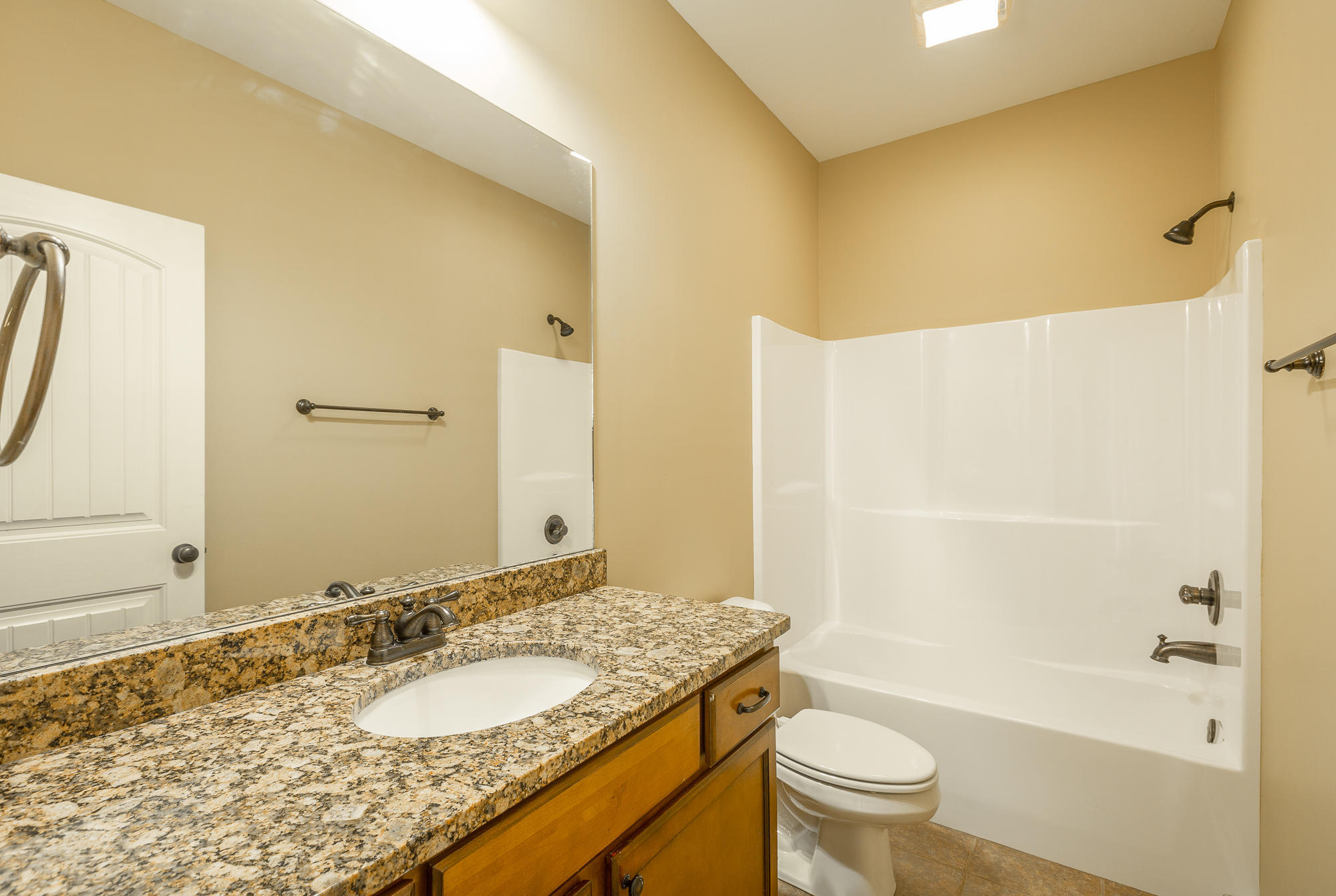 878 Windrush Loop Property Photo 31