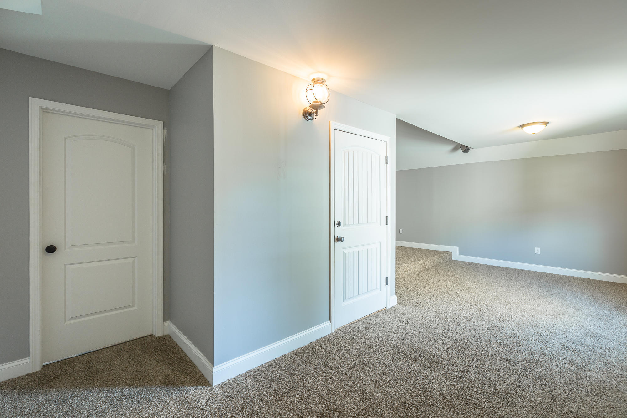 878 Windrush Loop Property Photo 36