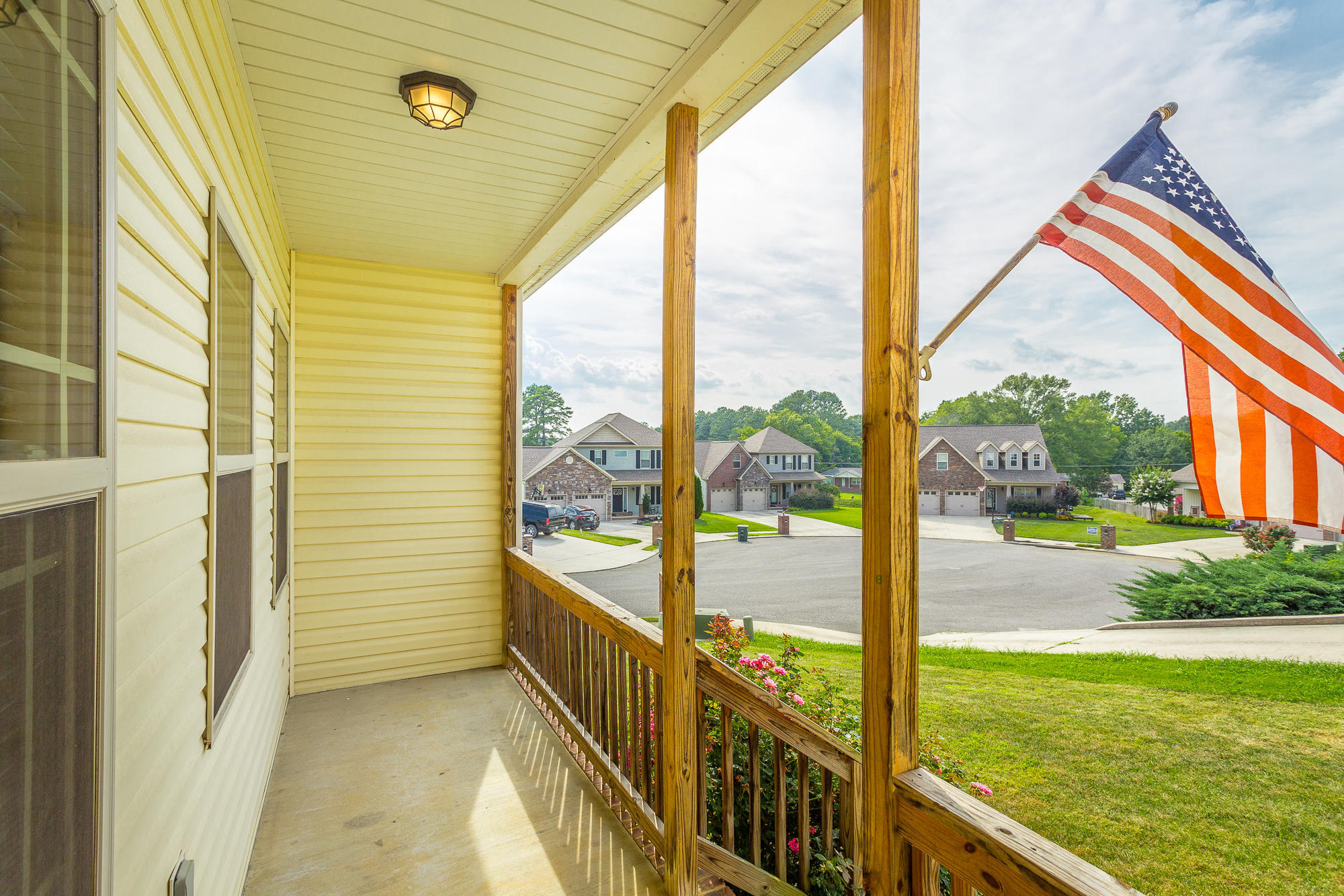 878 Windrush Loop Property Photo 42