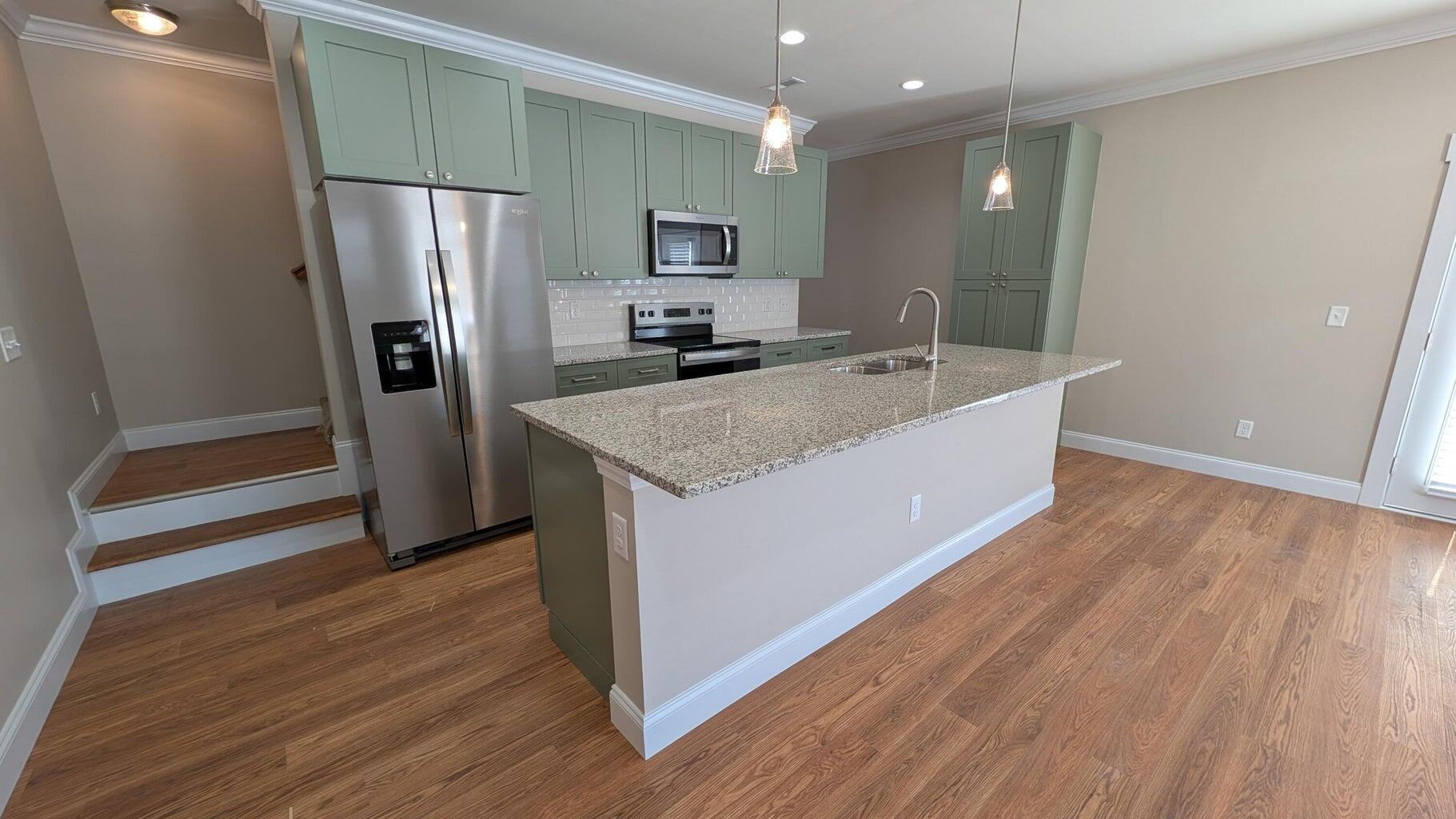 1808 Property Photo 9