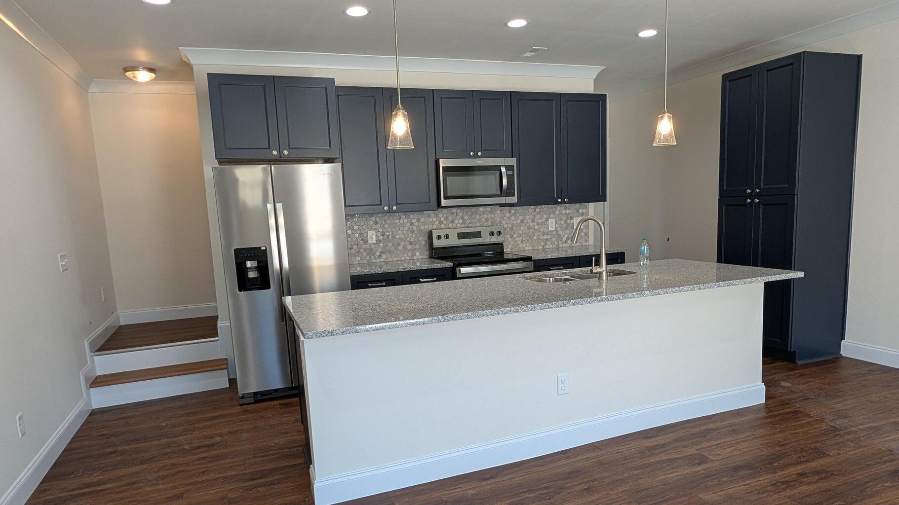 1808 Property Photo 12