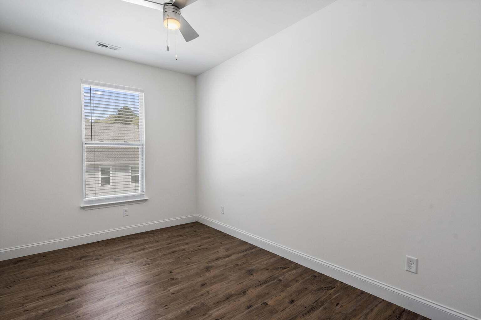 1808 Property Photo 46