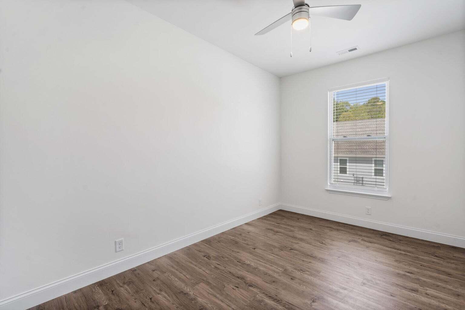 1808 Property Photo 49