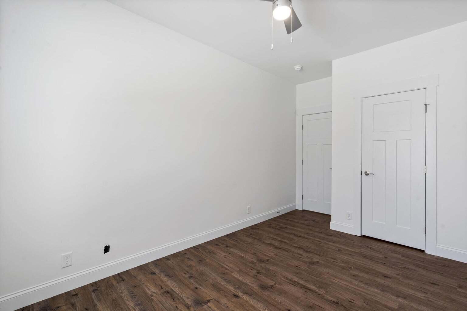 1808 Property Photo 50