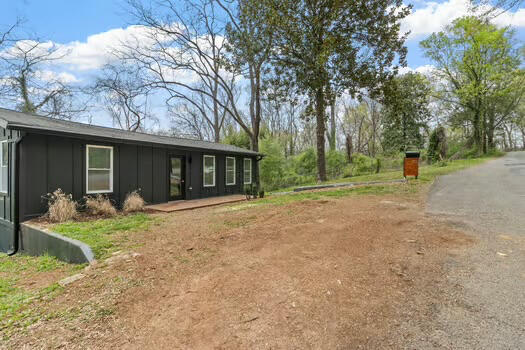 20 Moon Street Property Photo 3