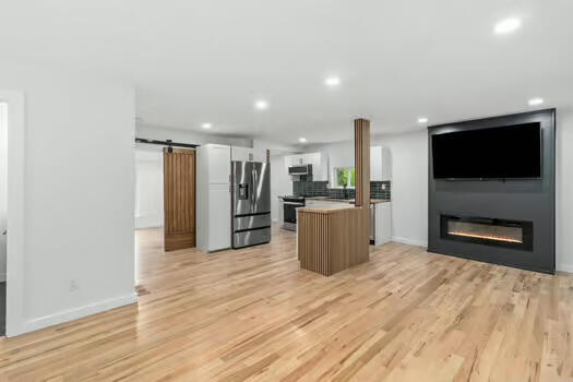 20 Moon Street Property Photo 6