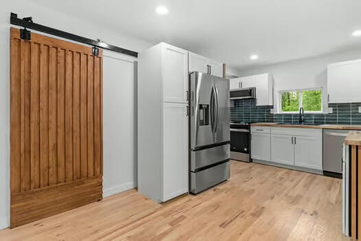 20 Moon Street Property Photo 14