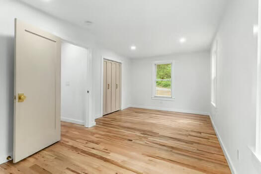 20 Moon Street Property Photo 23