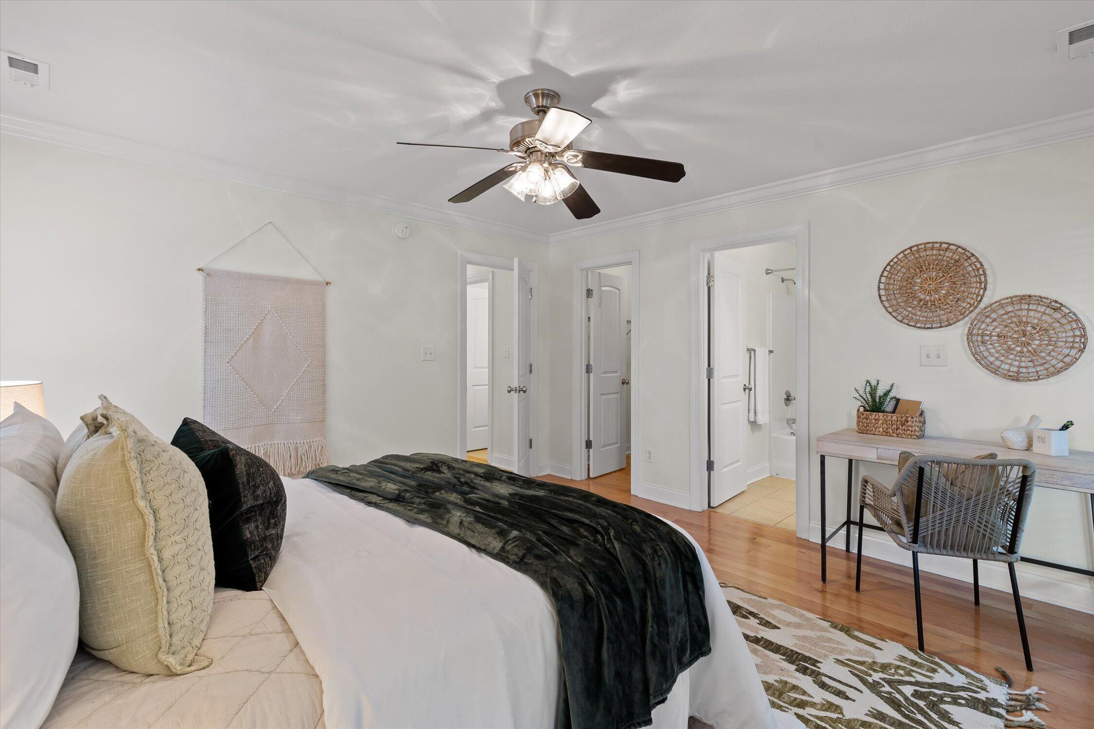 1063 Park Avenue Property Photo 27