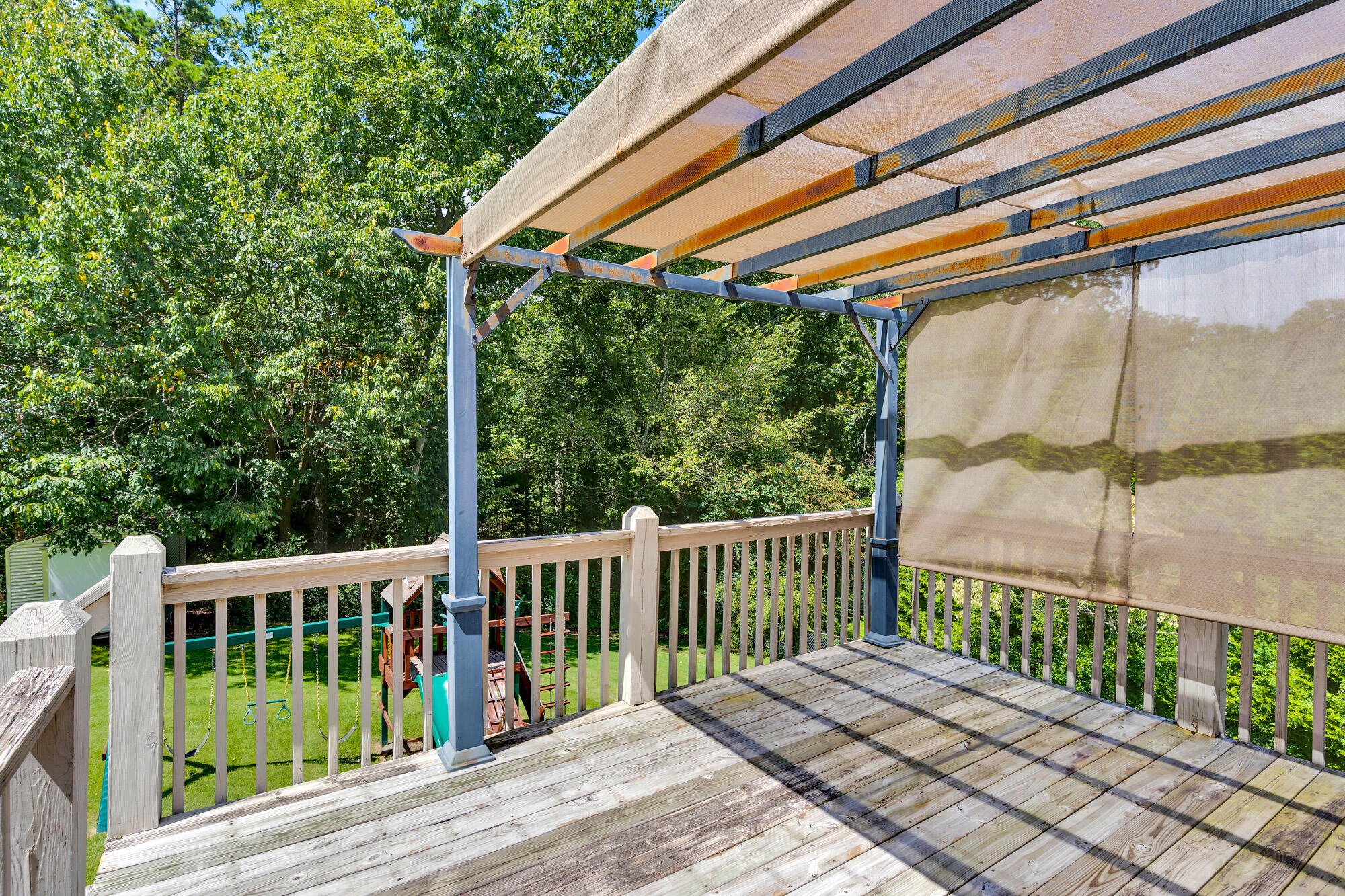 6815 Sawtooth Drive Property Photo 13