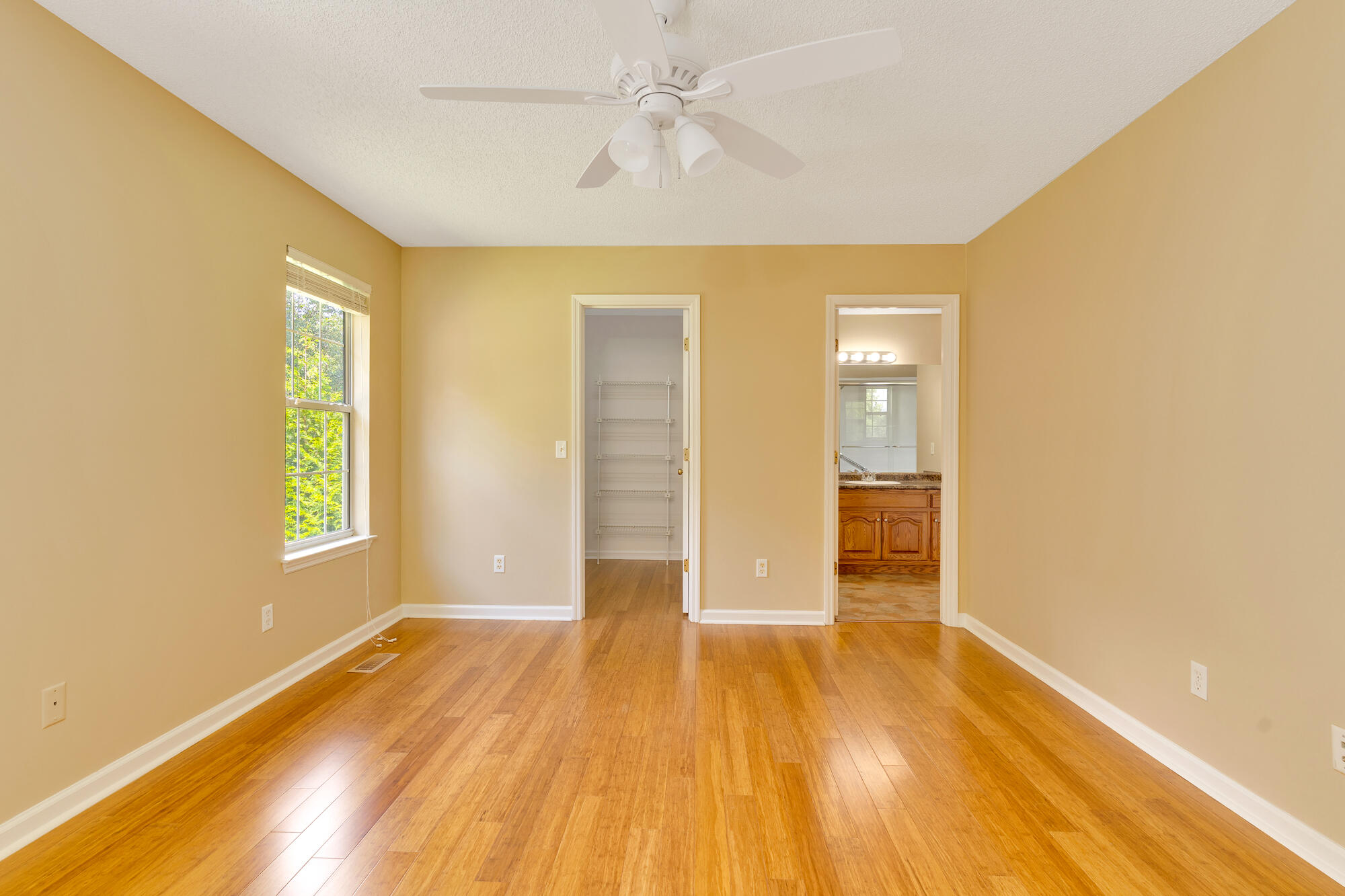 6815 Sawtooth Drive Property Photo 17