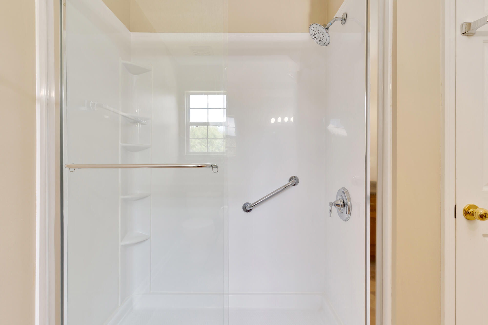 6815 Sawtooth Drive Property Photo 22
