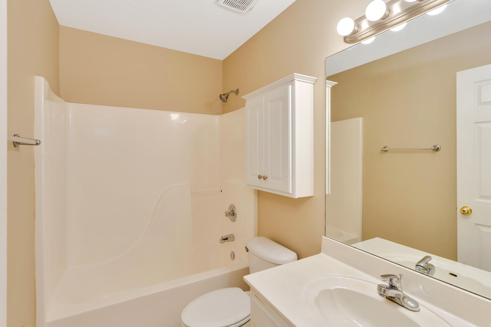6815 Sawtooth Drive Property Photo 27