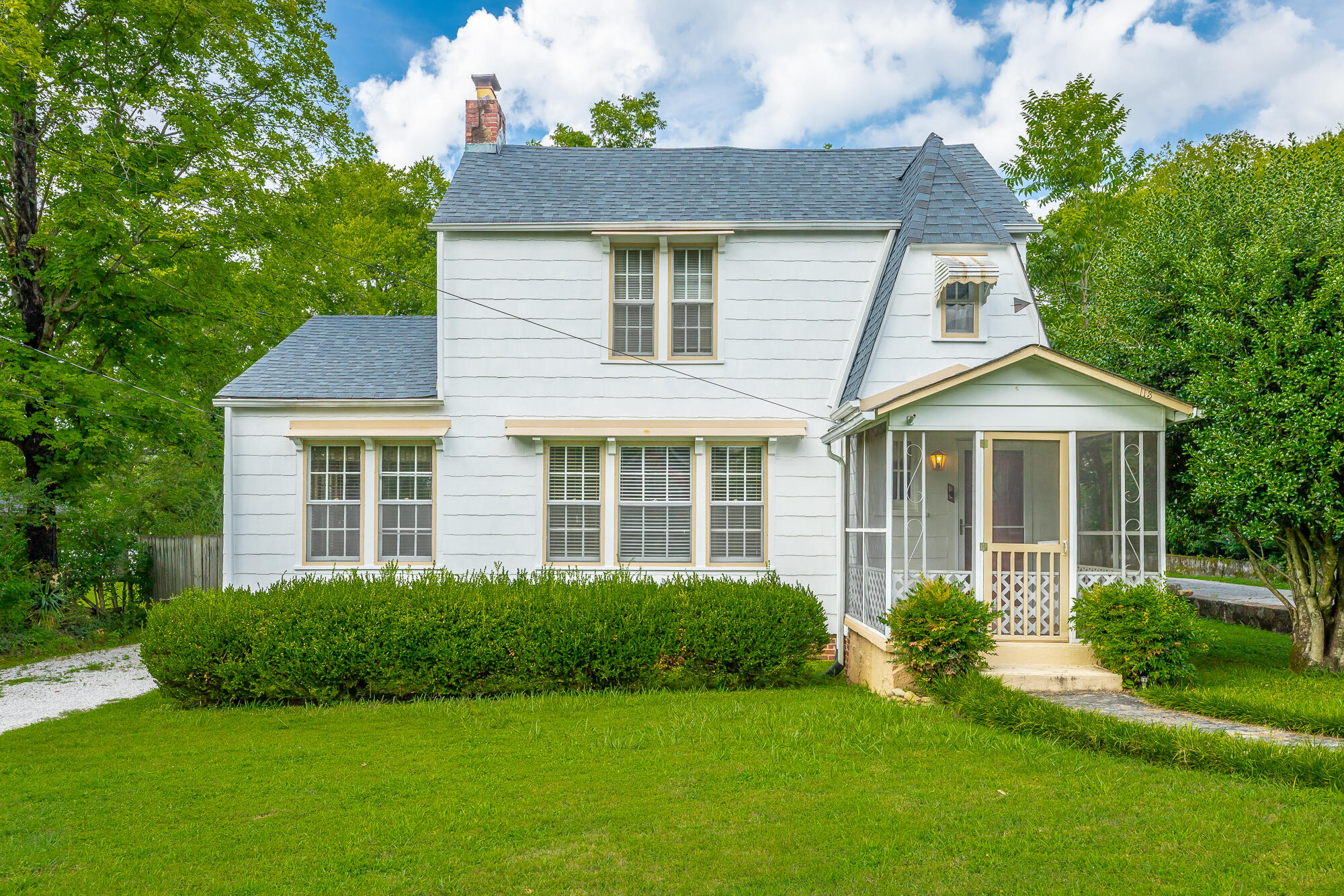 113 Narragansette Avenue Property Photo 1
