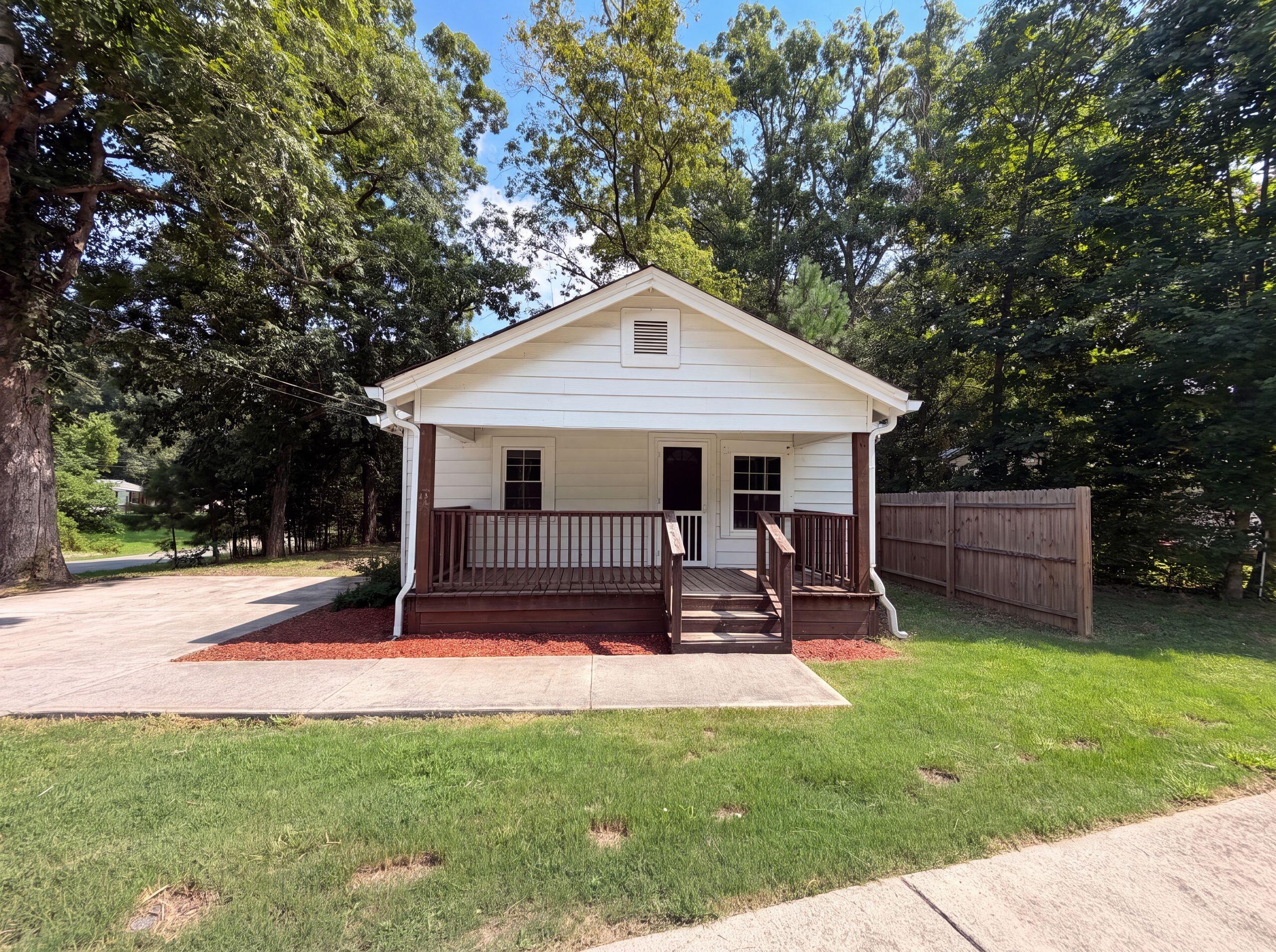 1313 Eastbrook Road Property Photo 1