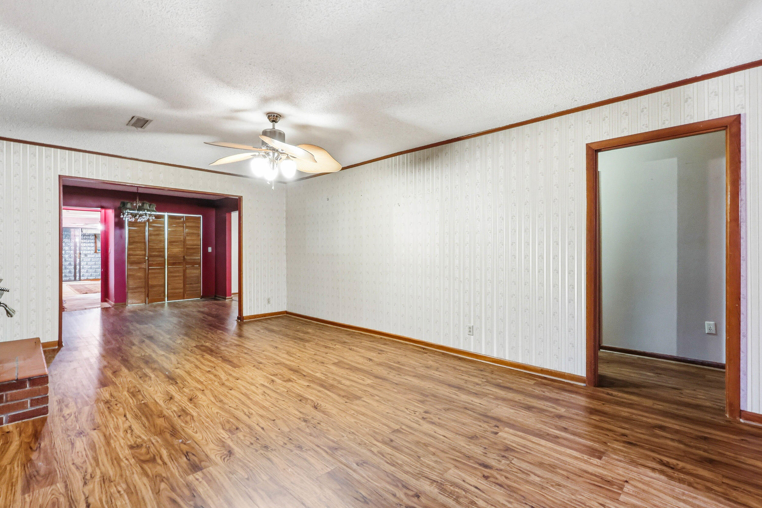 6514 White Oak Valley Circle Property Photo 15