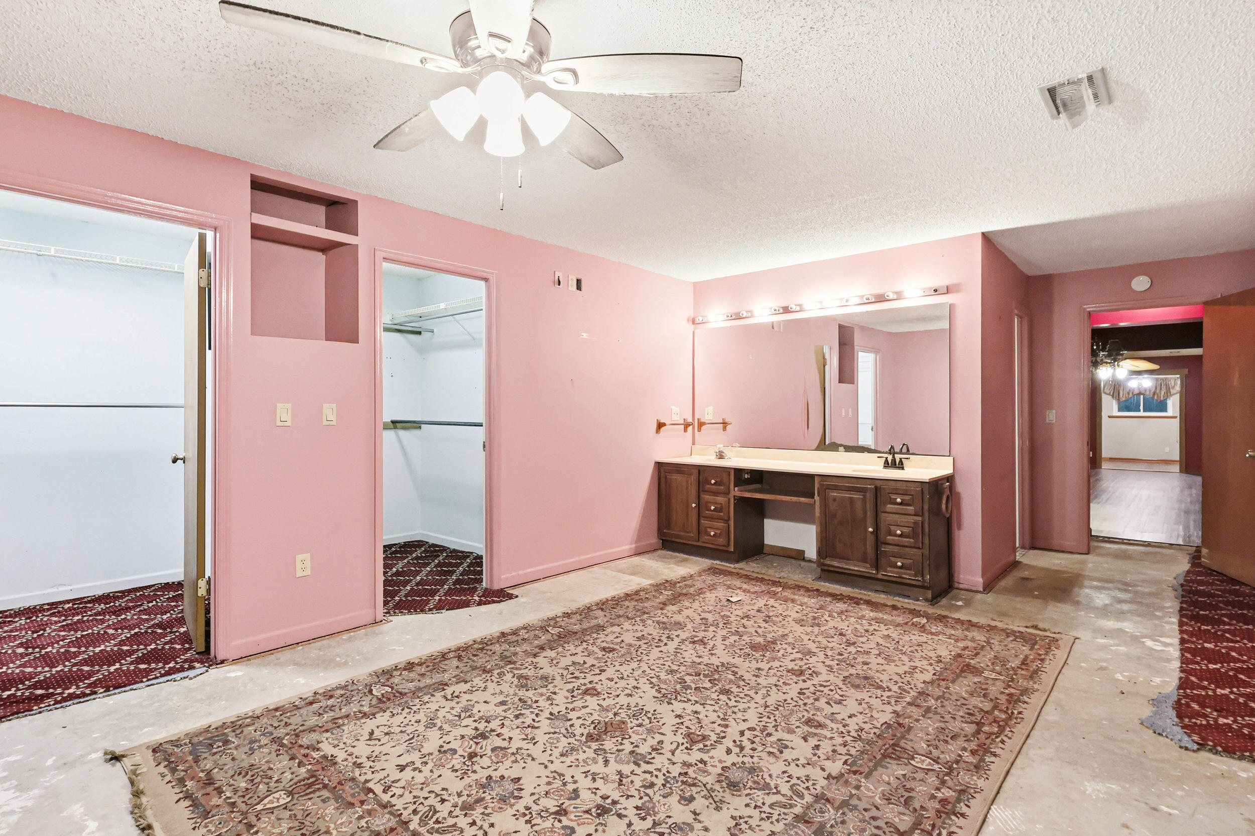 6514 White Oak Valley Circle Property Photo 17