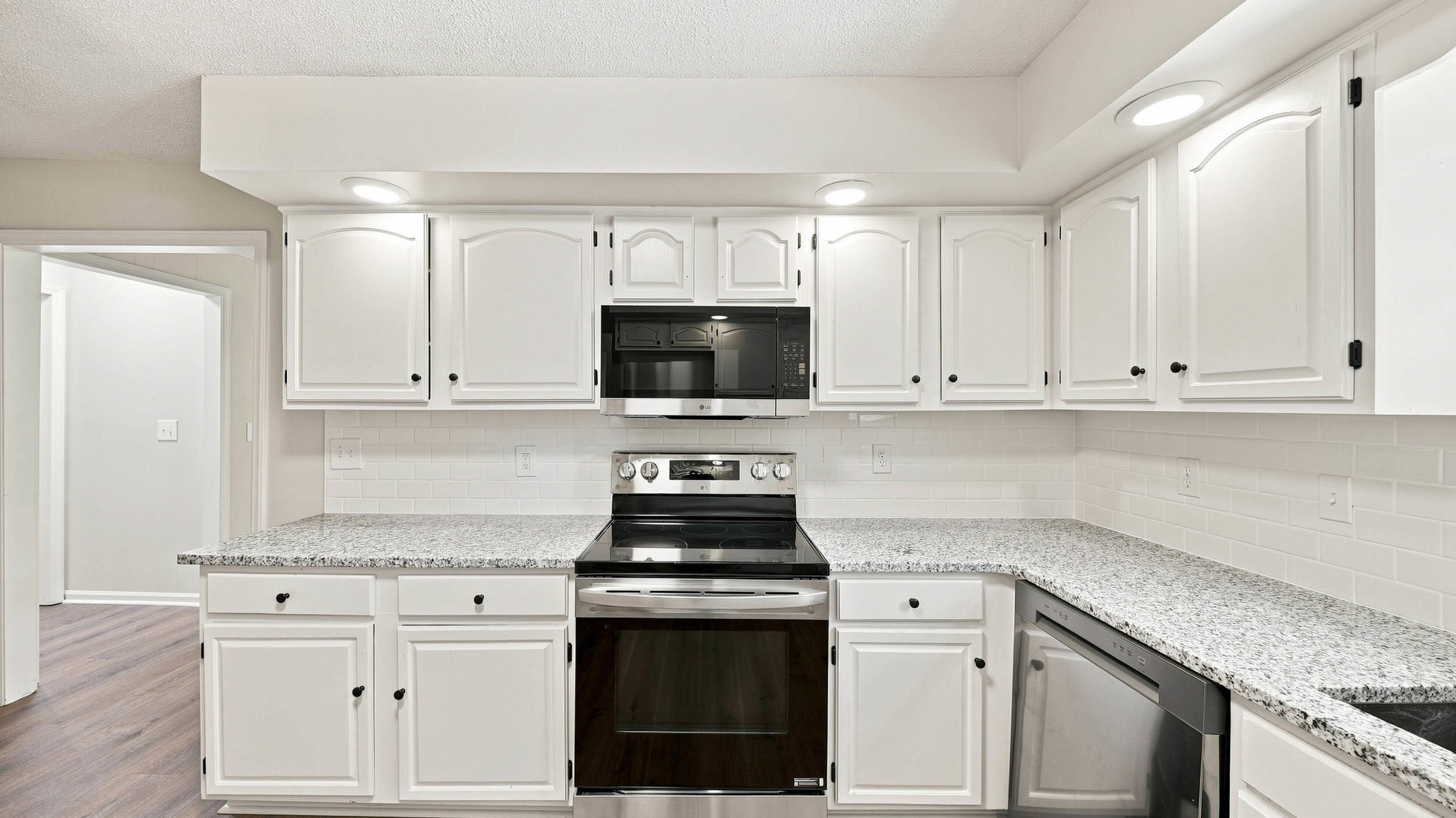 316 Shadow Parkway Property Photo 11