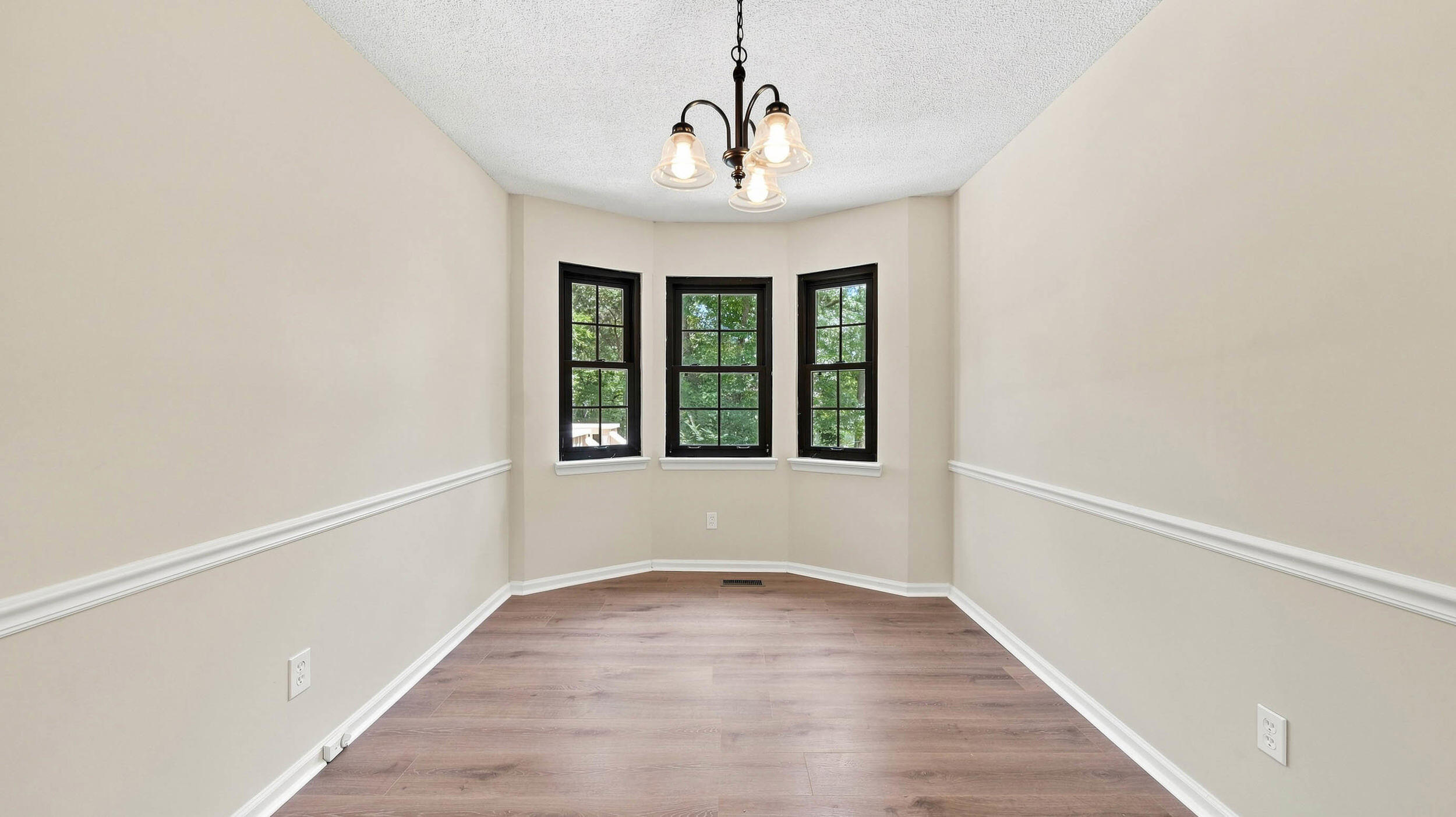 316 Shadow Parkway Property Photo 13