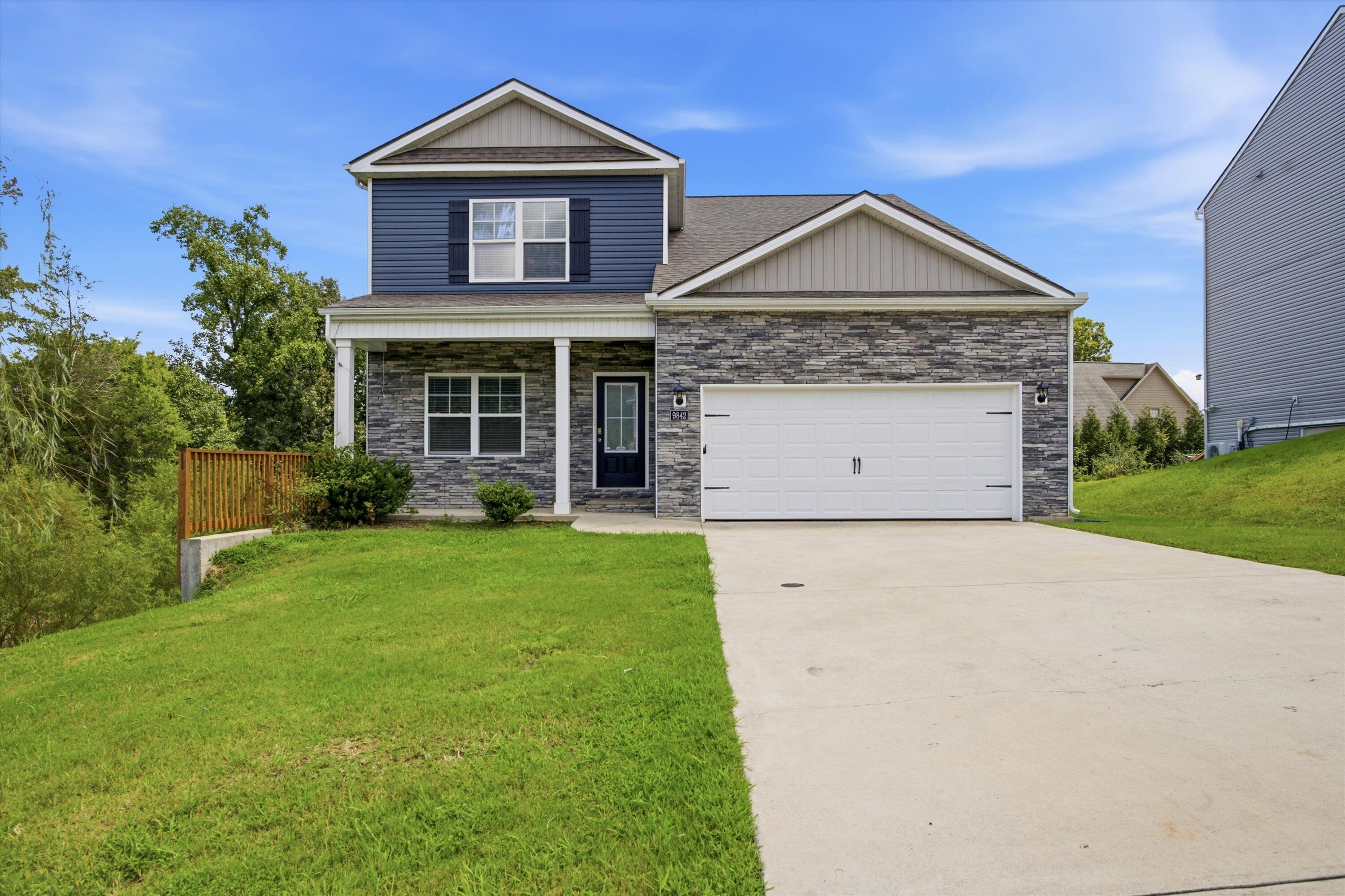 9842 Ramble Brook Lane Property Photo 1
