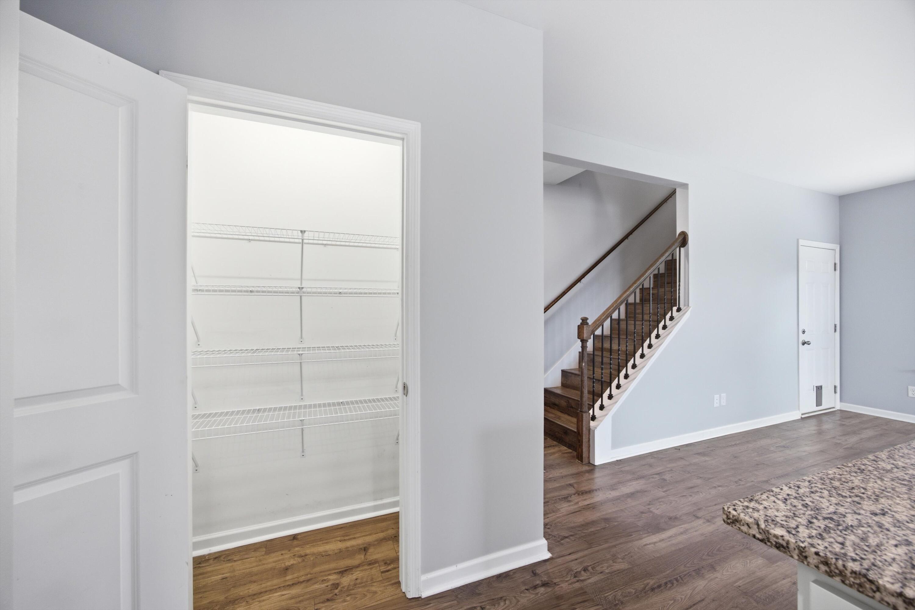 9842 Ramble Brook Lane Property Photo 17