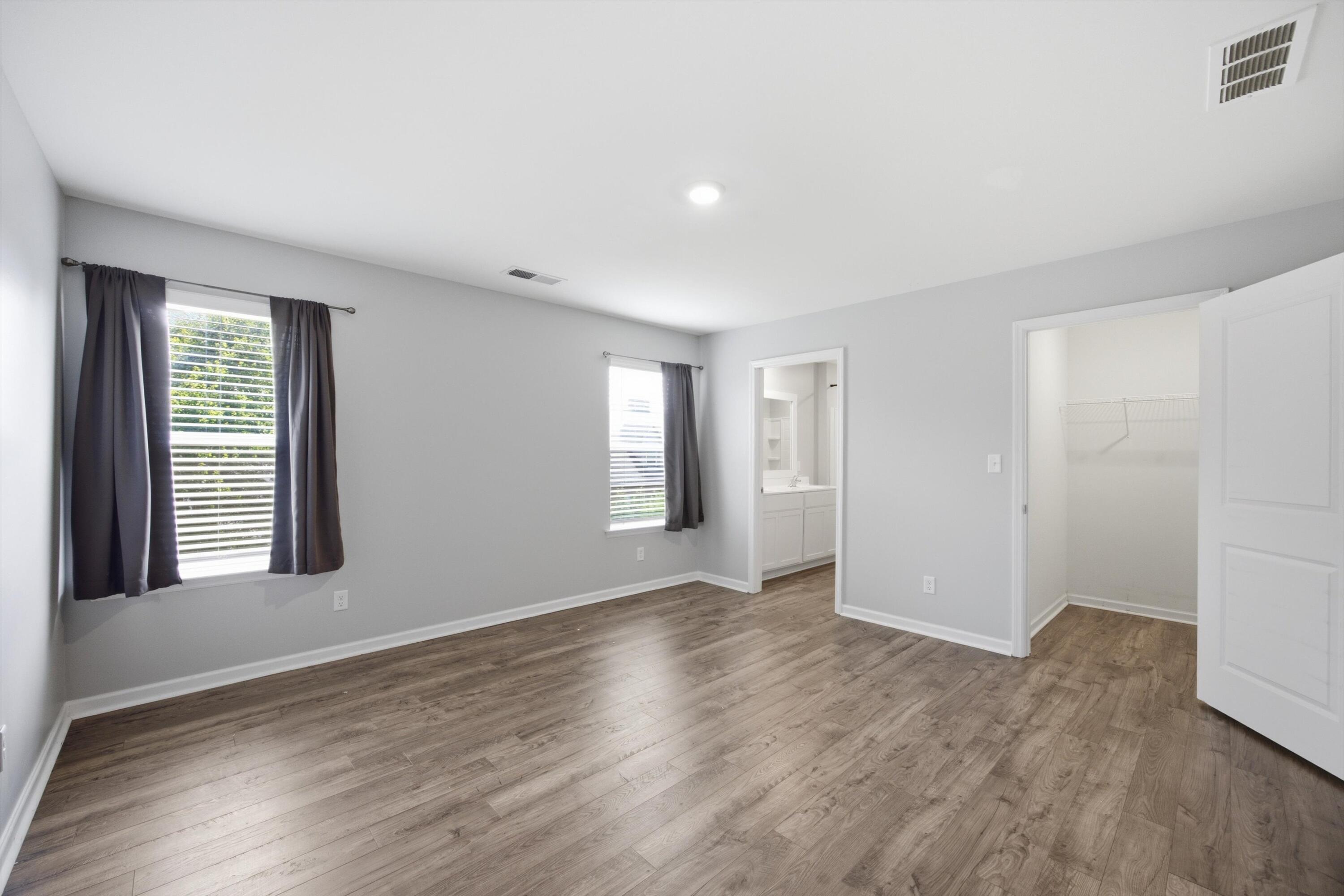 9842 Ramble Brook Lane Property Photo 25
