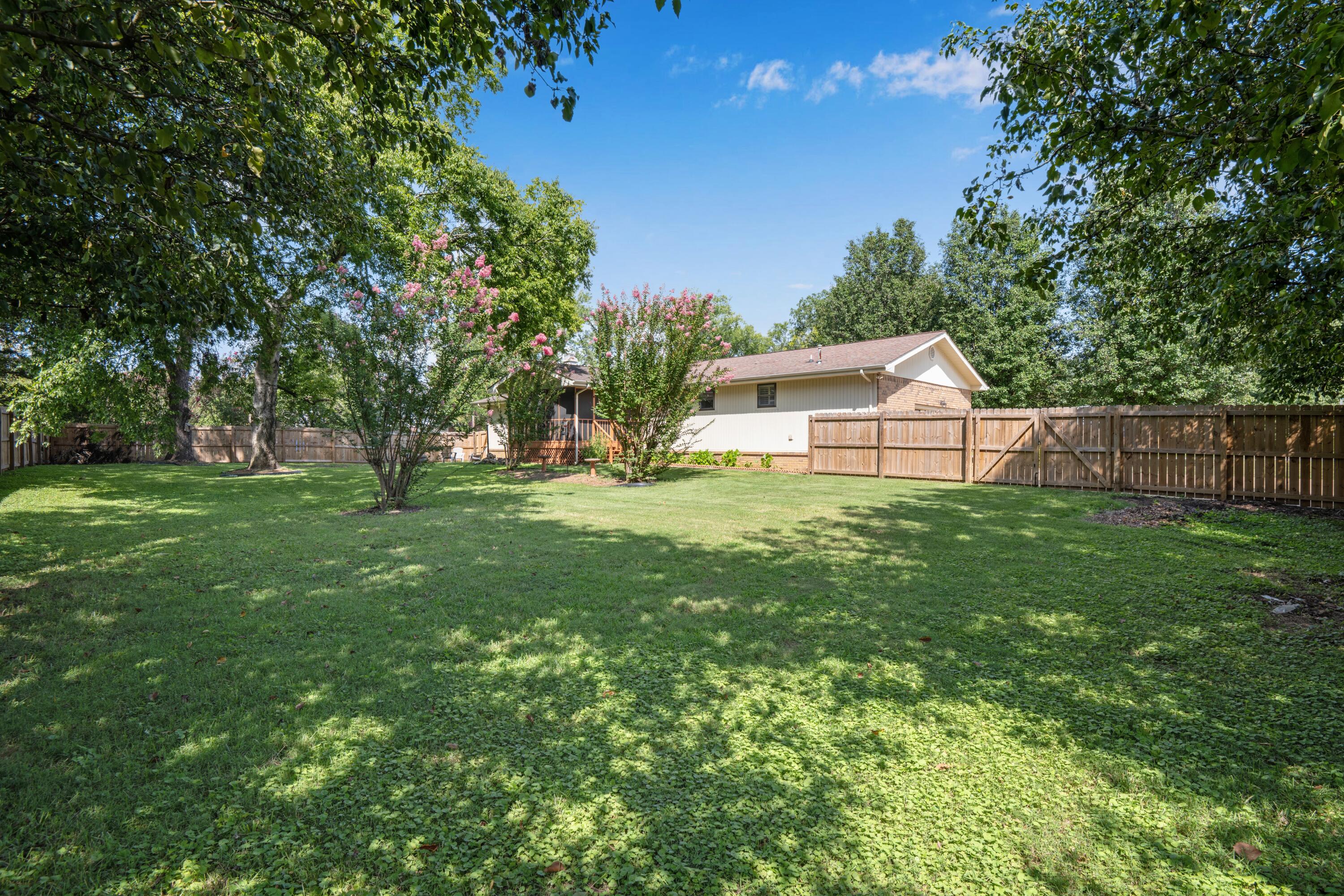 154 Valleybrook Circle Property Photo 10