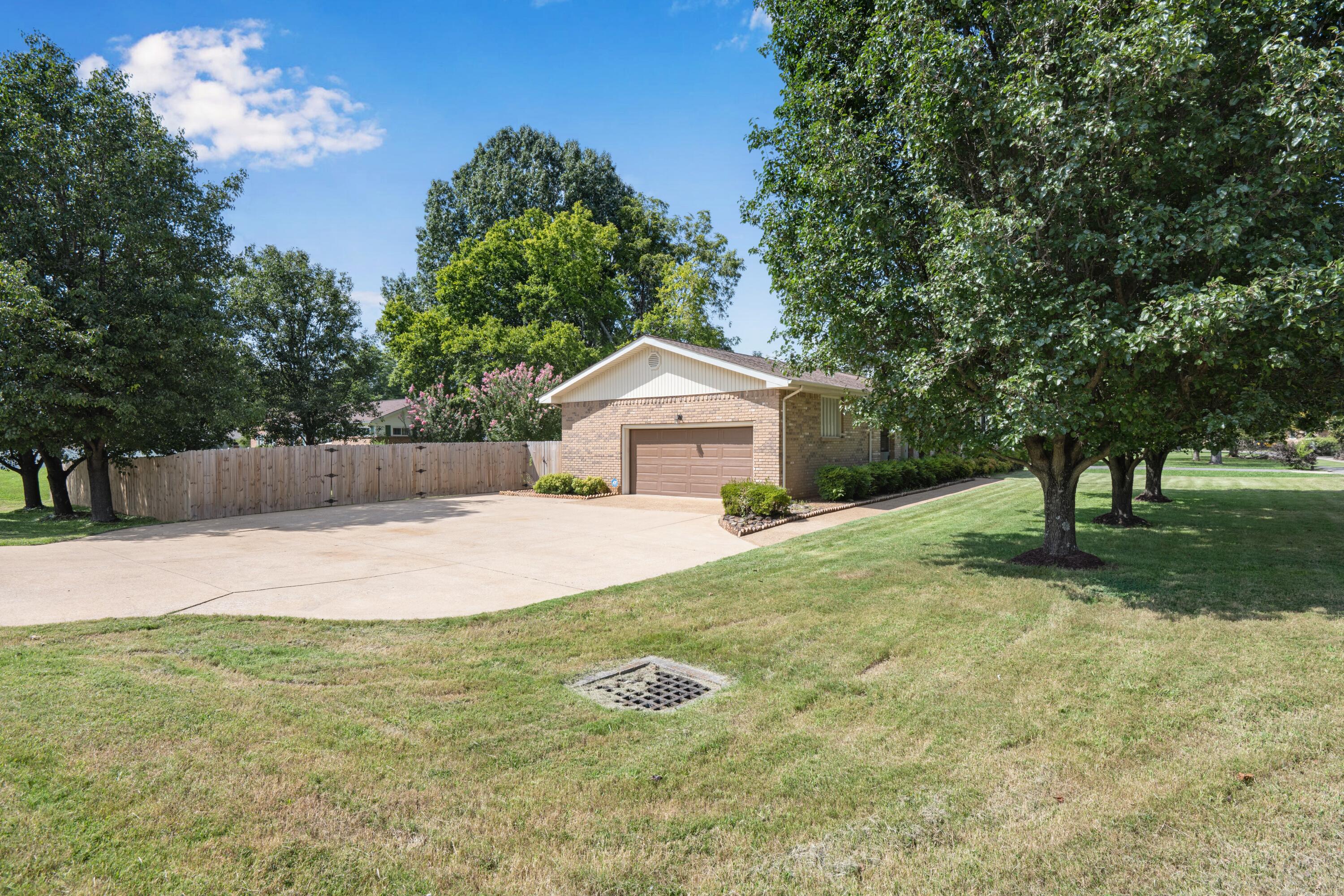 154 Valleybrook Circle Property Photo 11