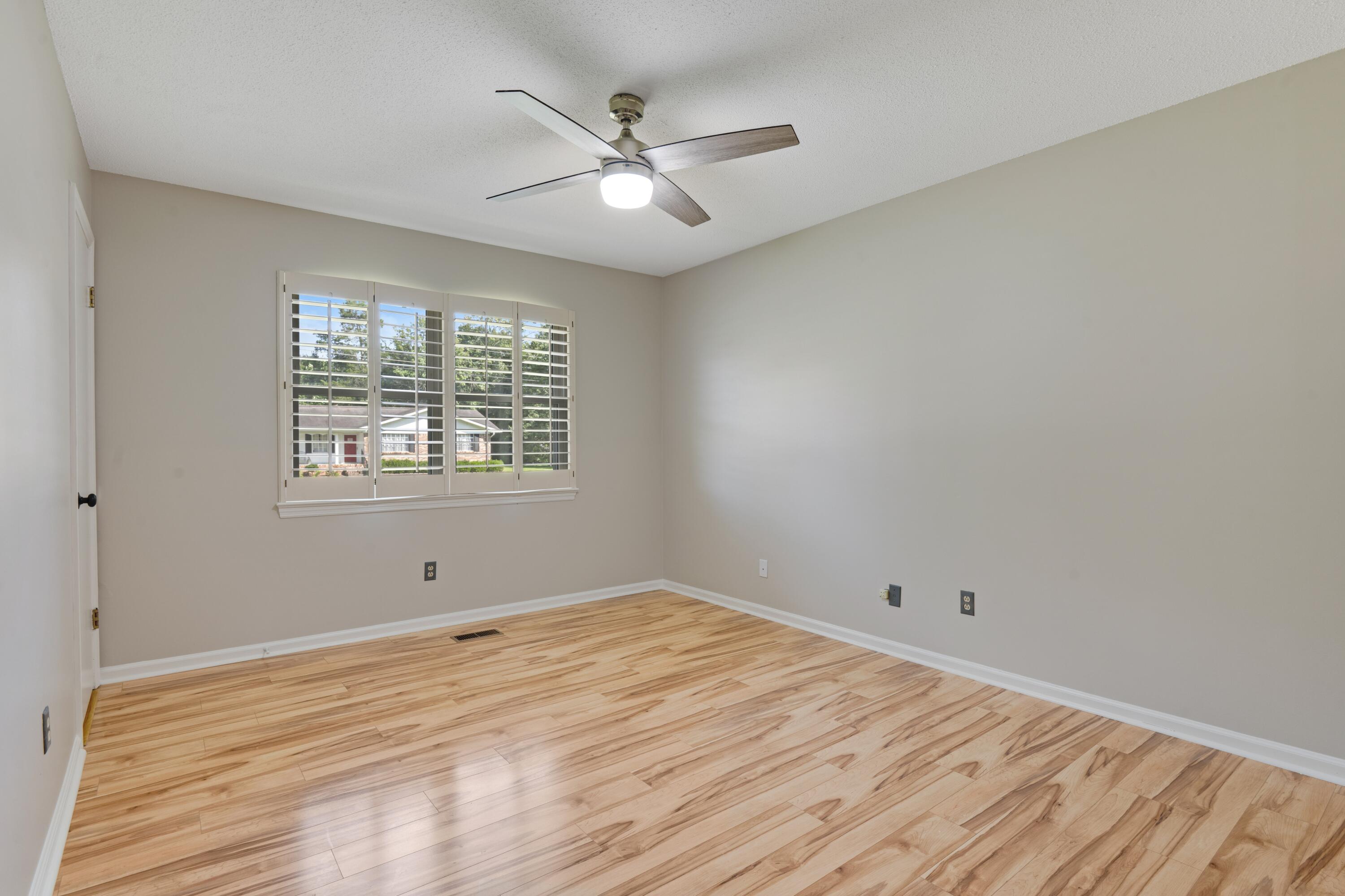 154 Valleybrook Circle Property Photo 25