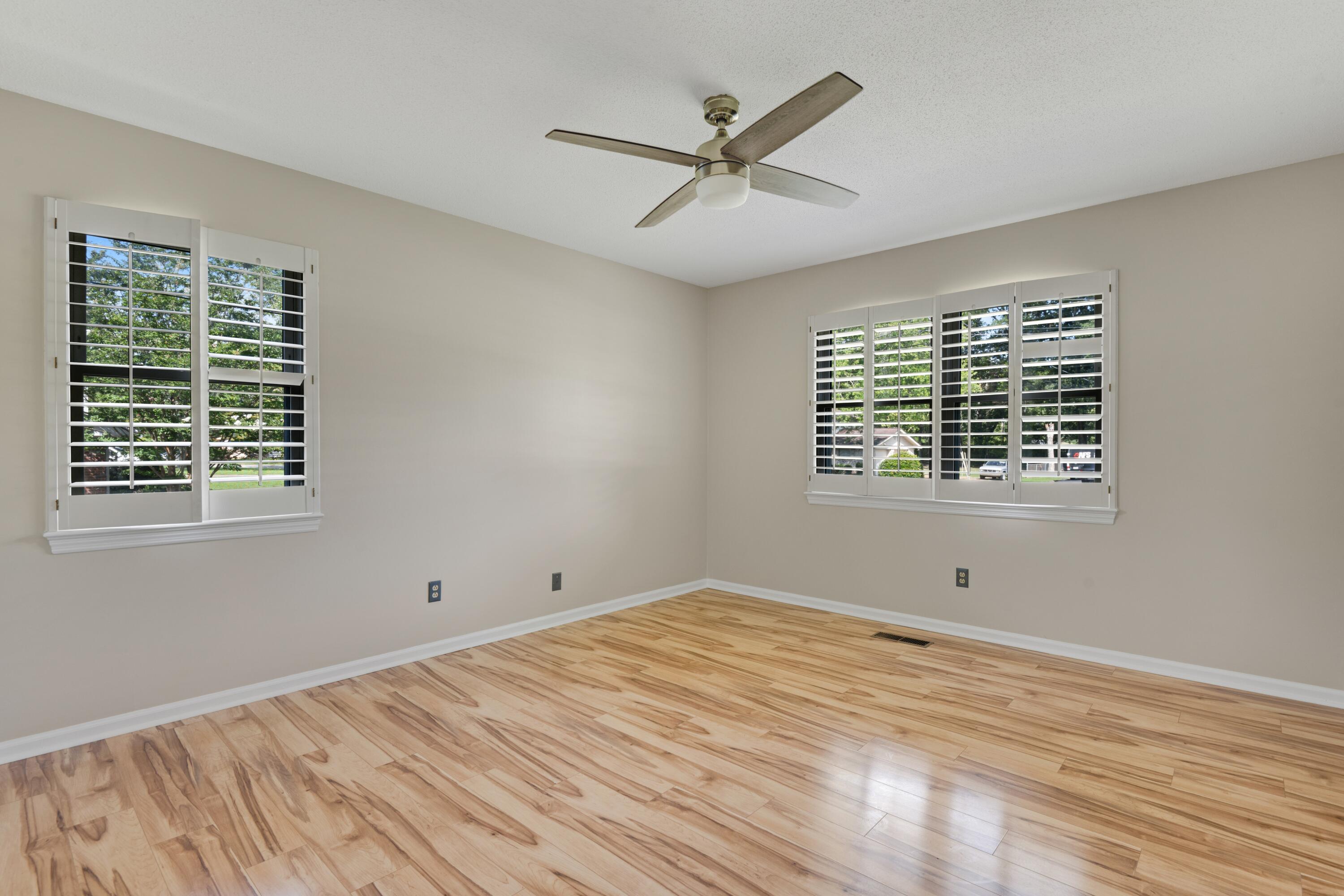 154 Valleybrook Circle Property Photo 26