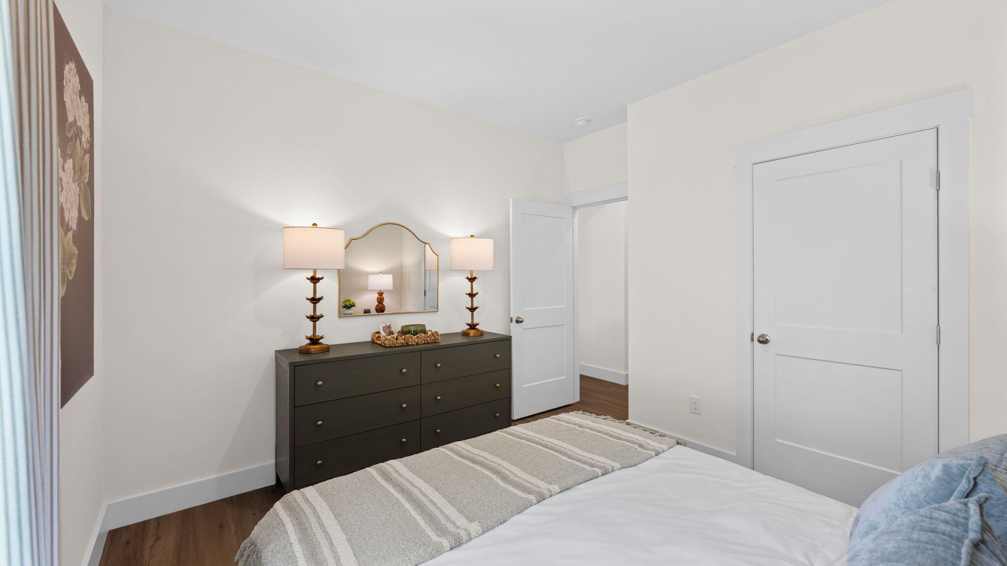 3921 Hawks Creek Dr Property Photo 19