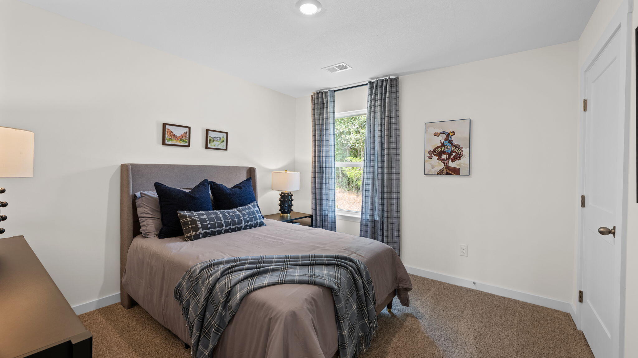 3921 Hawks Creek Dr Property Photo 30