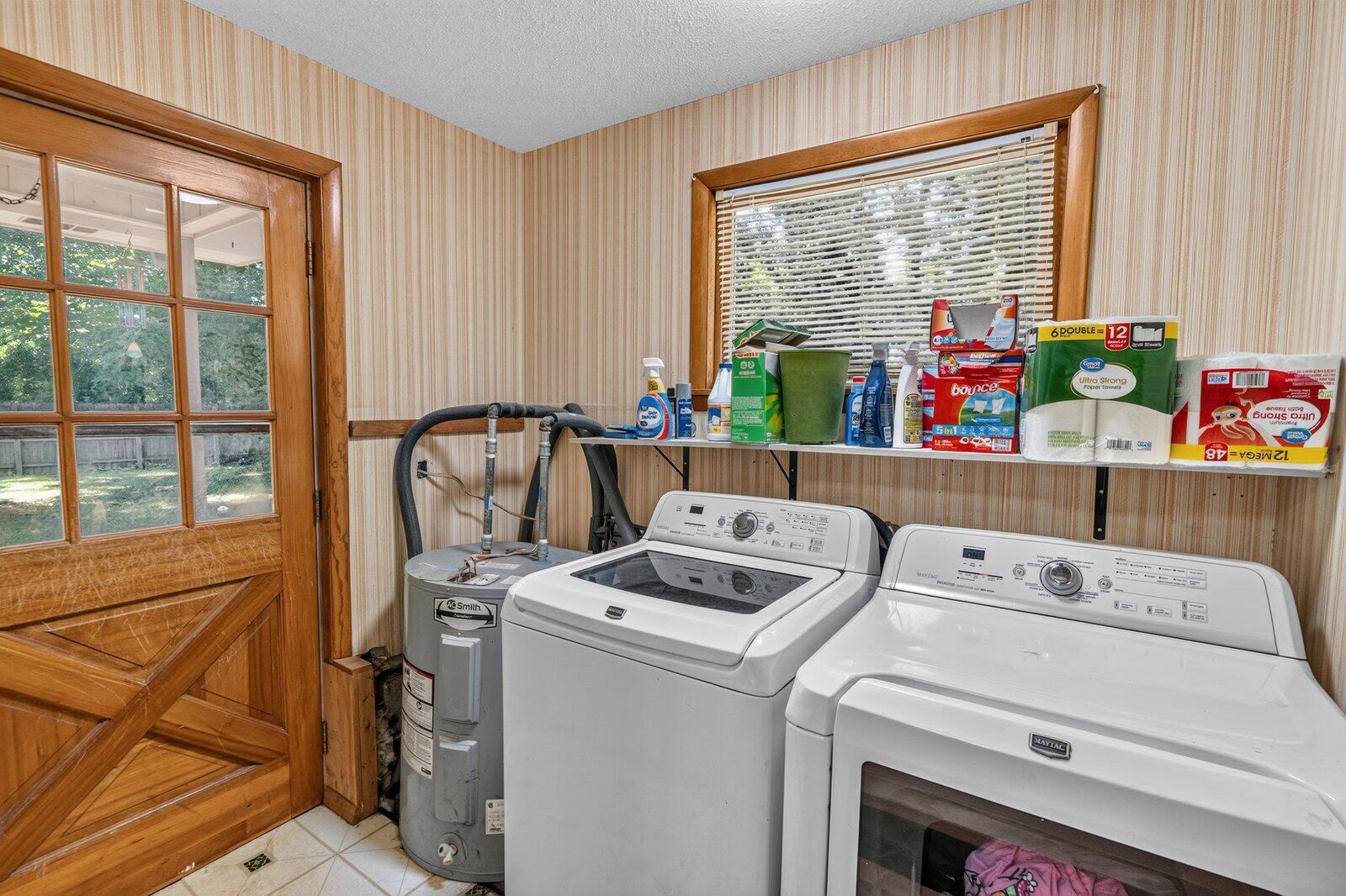 673 Highway 150 Property Photo 14