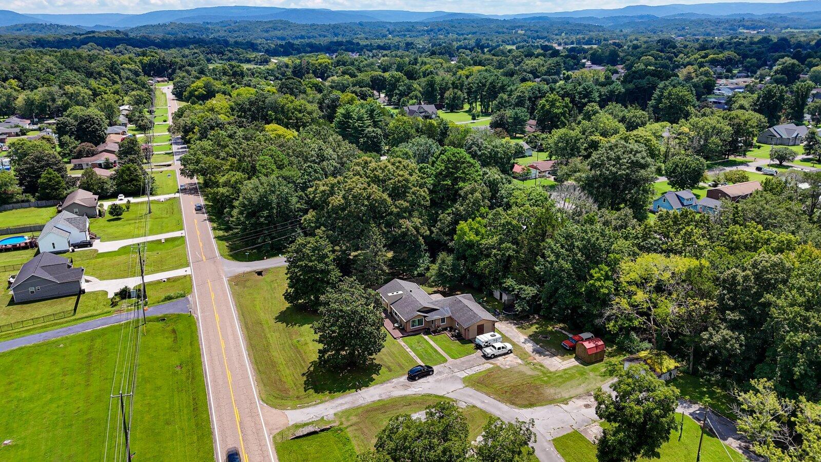 673 Highway 150 Property Photo 28