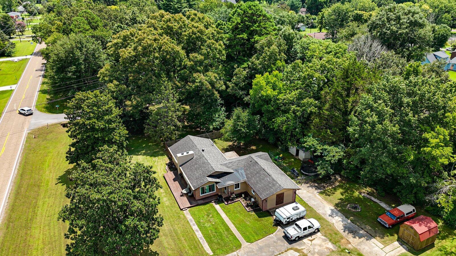 673 Highway 150 Property Photo 29