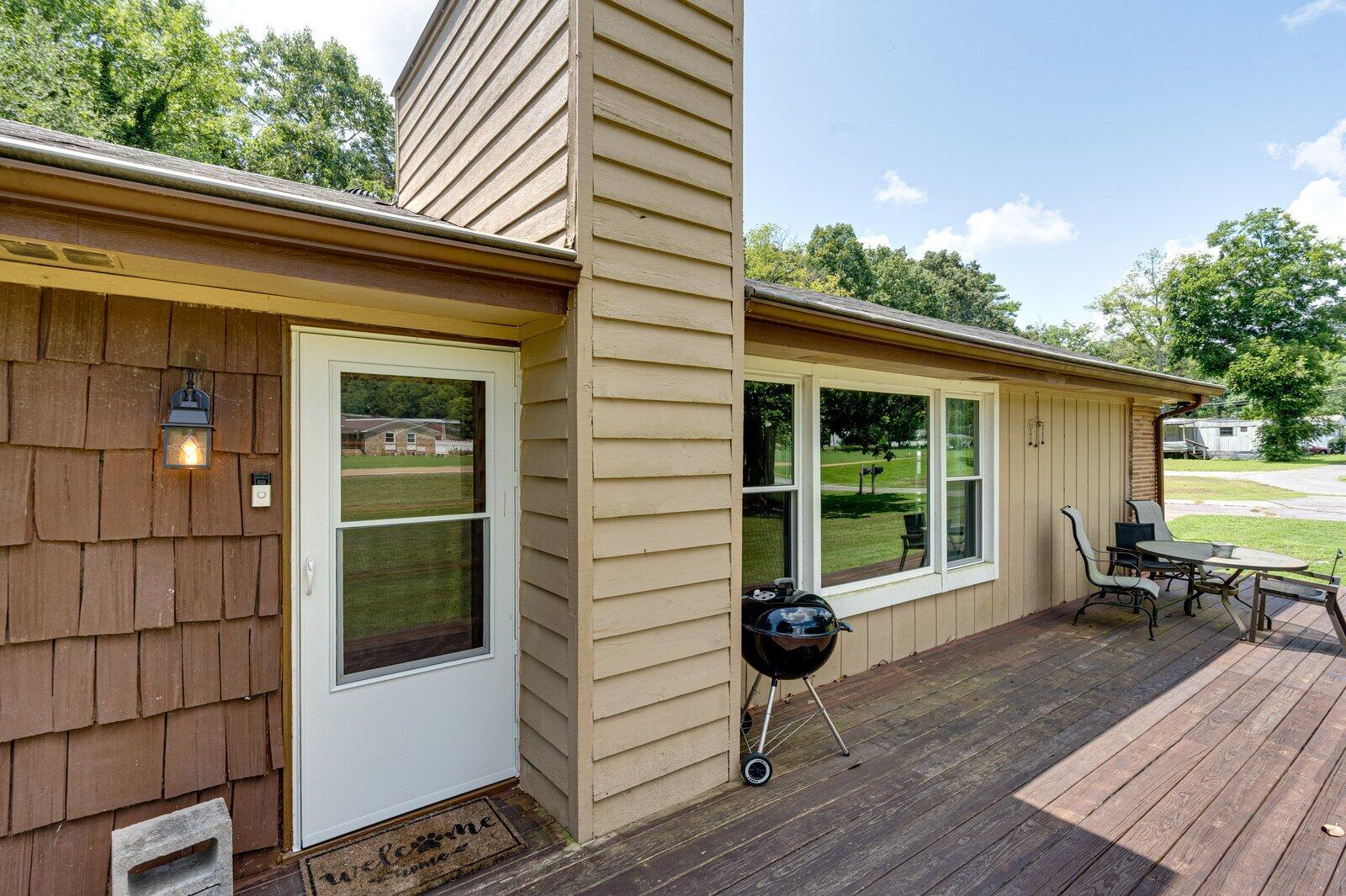 673 Highway 150 Property Photo 35