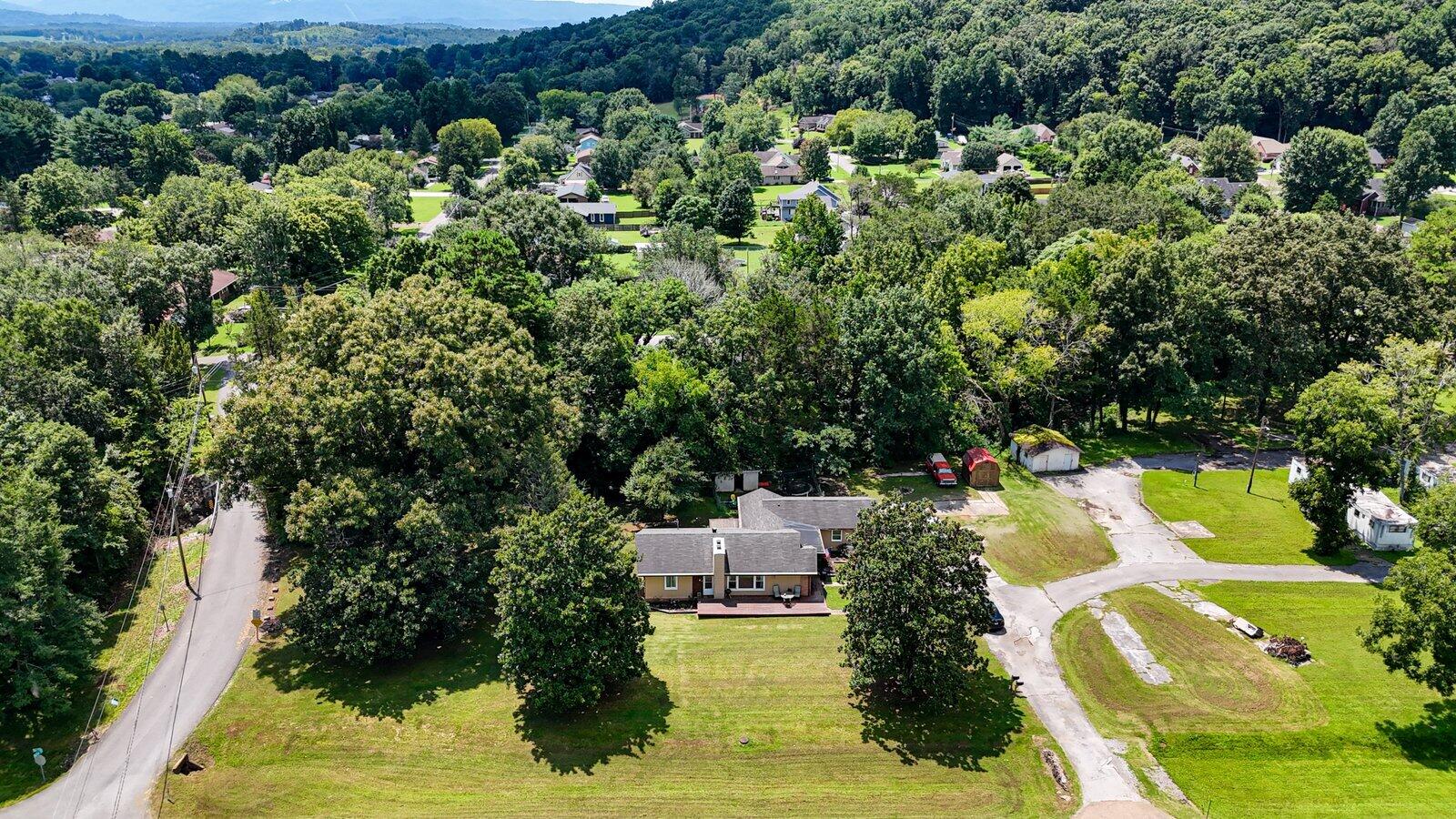 673 Highway 150 Property Photo 36