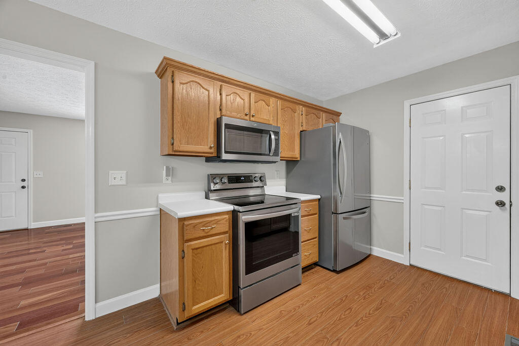 98 Chestnut Ridge Road Property Photo 13