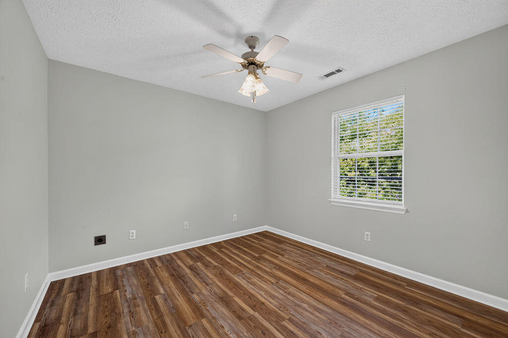 98 Chestnut Ridge Road Property Photo 23