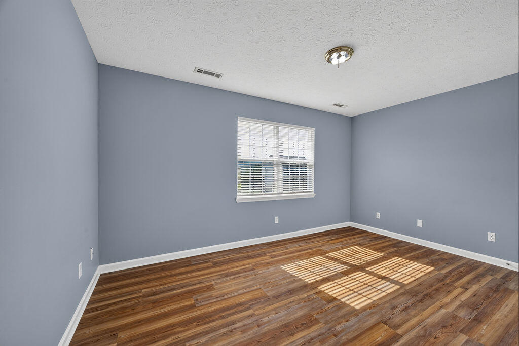 98 Chestnut Ridge Road Property Photo 25