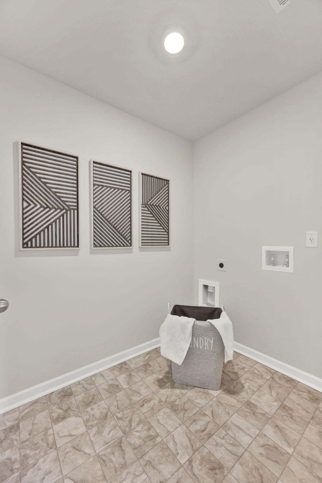 10676 Prairie Lake Dr Property Photo 34