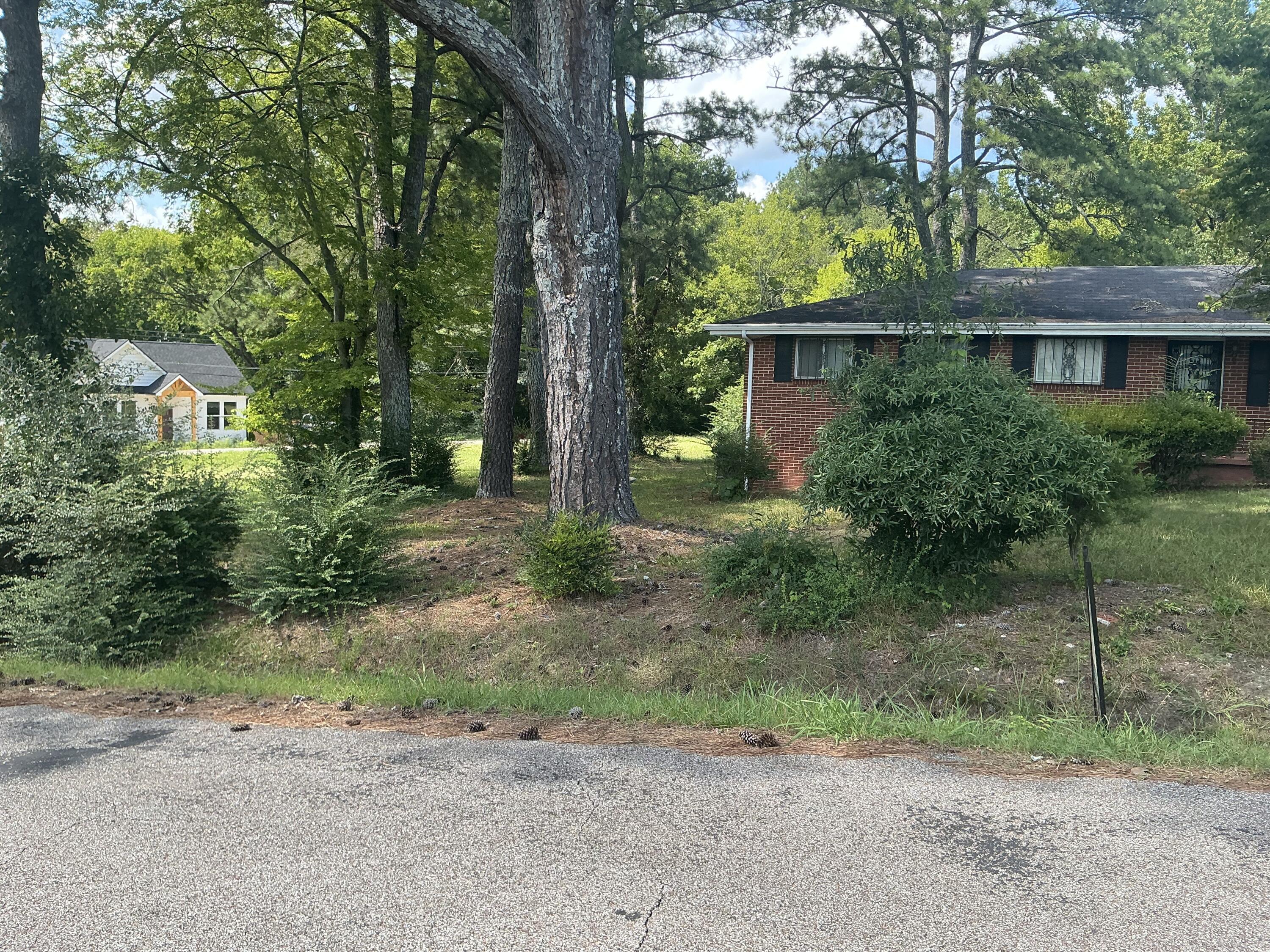 5507 Upshaw Drive Property Photo 5